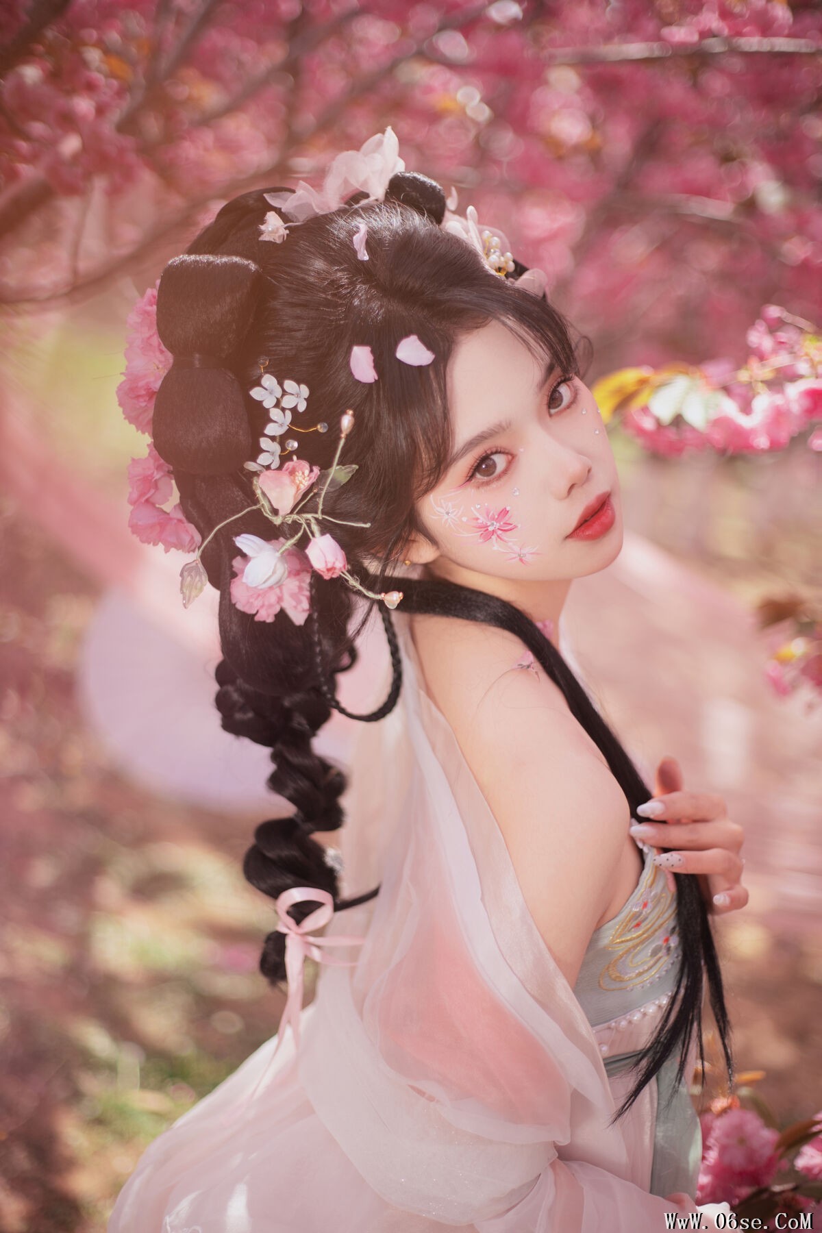 图片[22]-YiTuYu艺图语 Vol.7087 Wan Yi[27P]-六色网