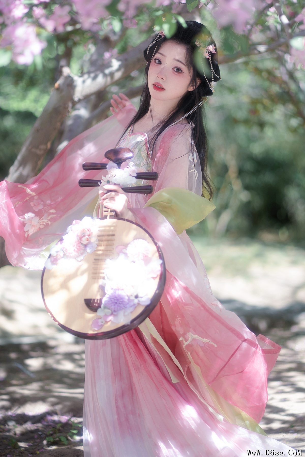 YiTuYu艺图语 Vol.4326 Lin You Chi[25P]-六色网