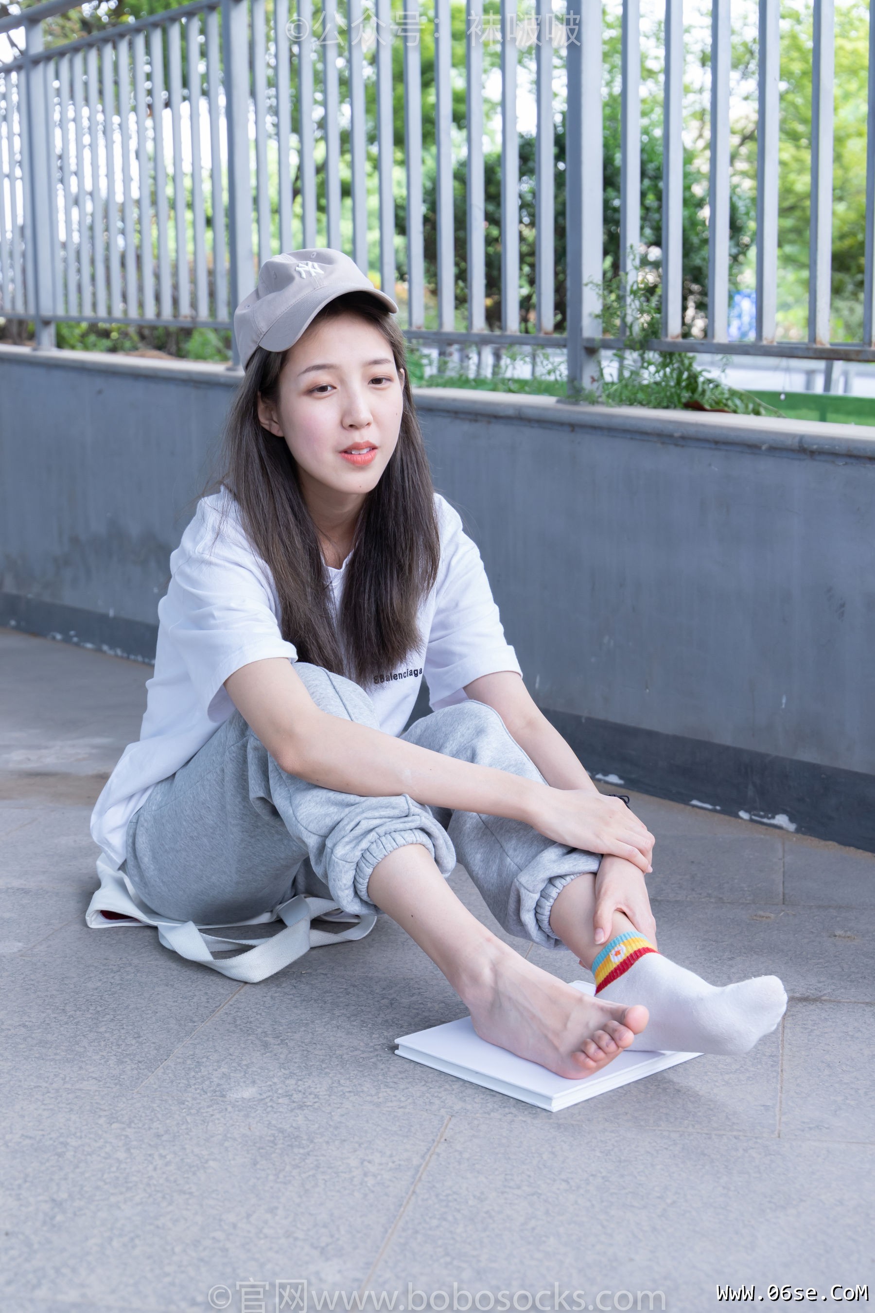 图片[96]-BoBoSocks袜啵啵 No.012 泡芙-运动鞋、白棉袜、裸足[132P]-六色网
