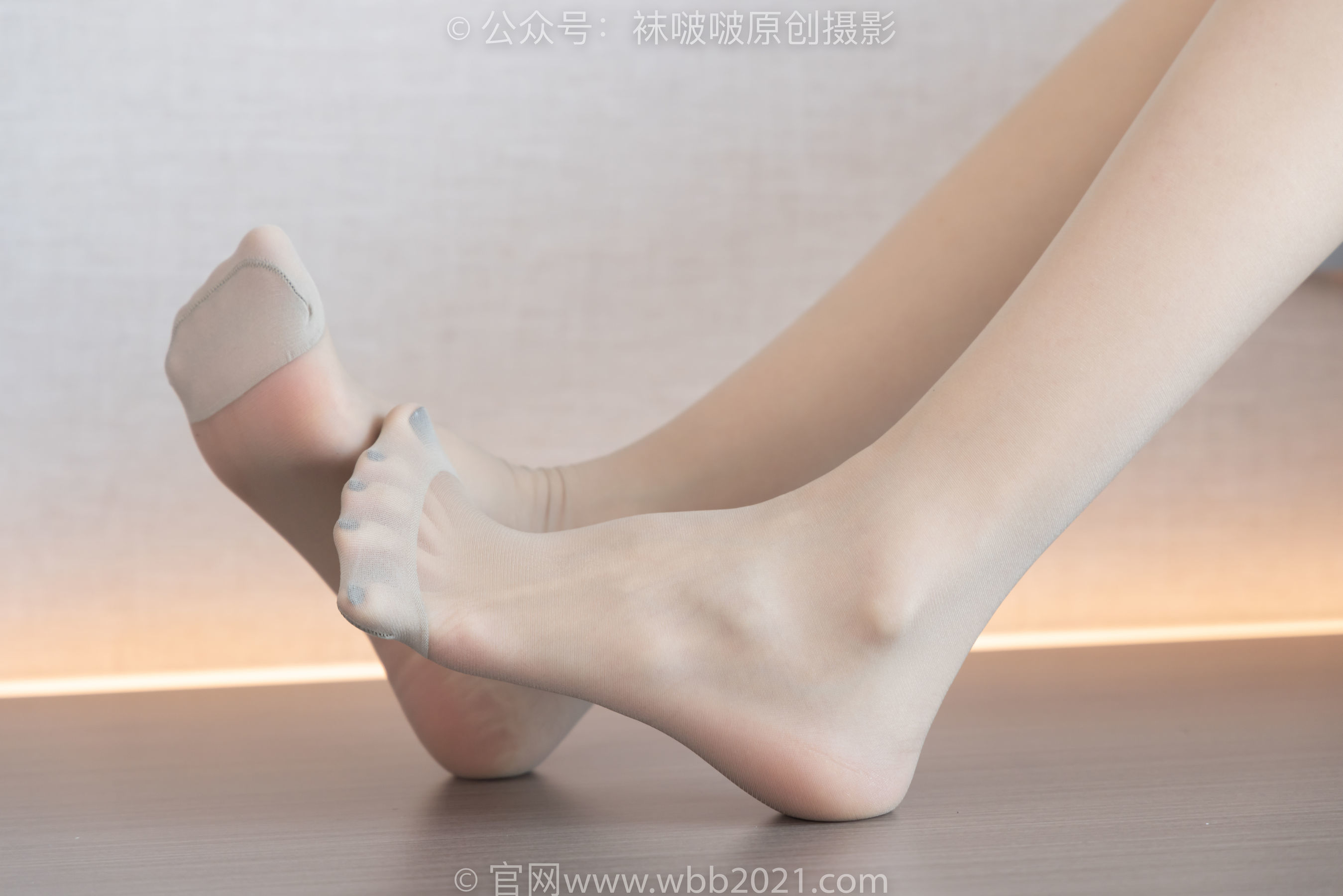 图片[120]-BoBoSocks袜啵啵 No.309 稚予 -两双高跟鞋、灰丝、白丝、裸足、踩奶油蛋糕剧情[180P]-六色网