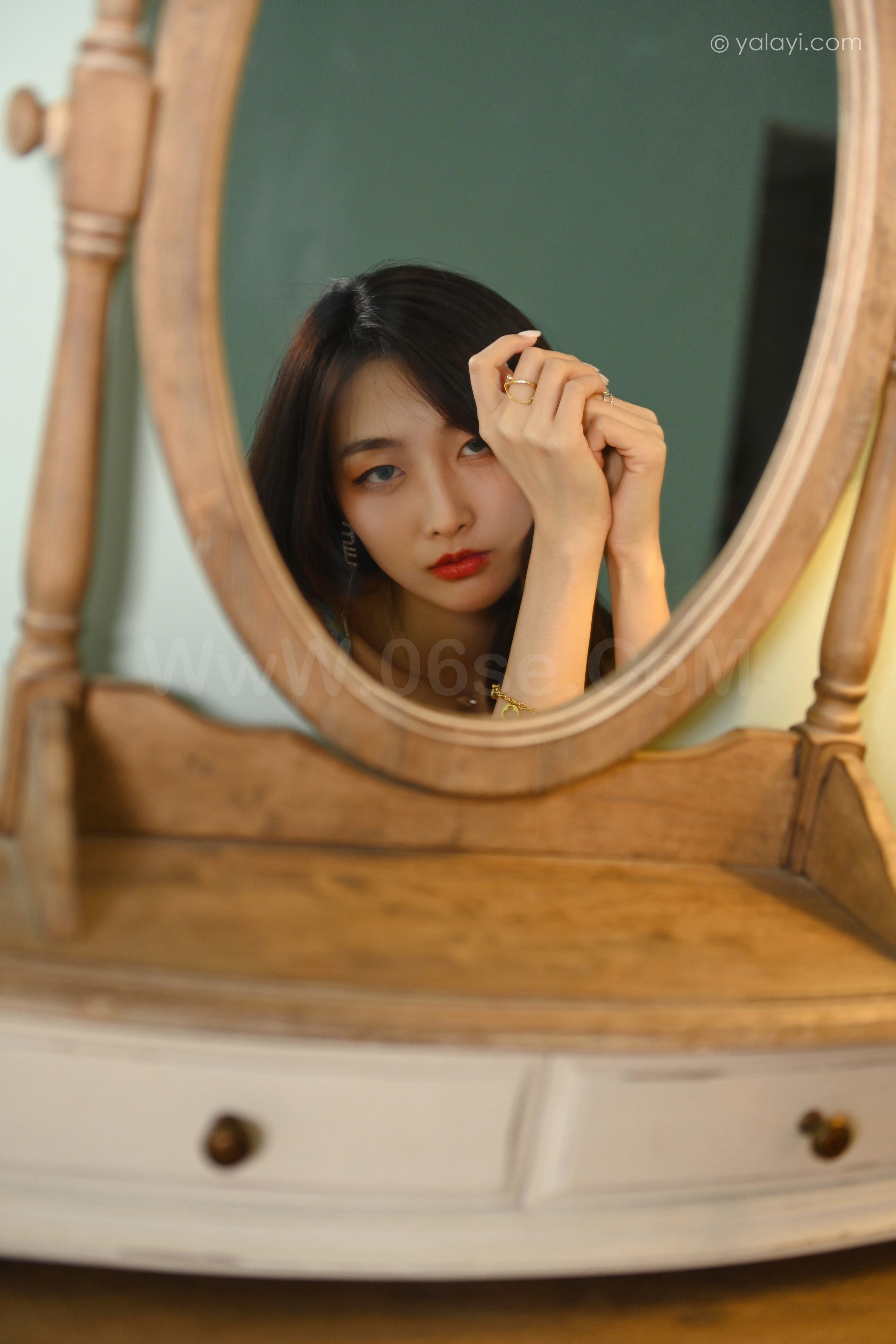 图片[7]-雅拉伊 – 佳佳《镜子里》[37P]-六色网