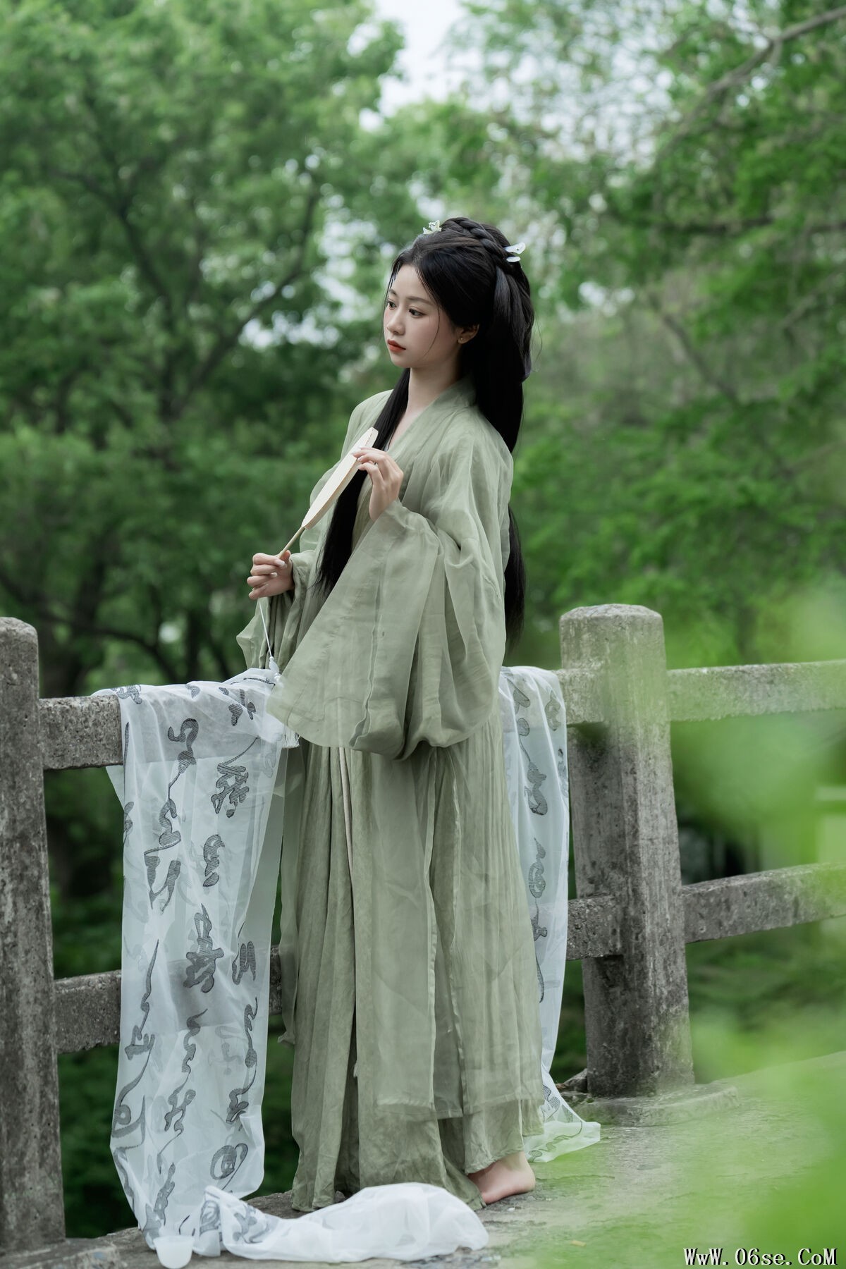 图片[17]-YiTuYu艺图语 Vol.6932 Cheng Zi Shu[24P]-六色网