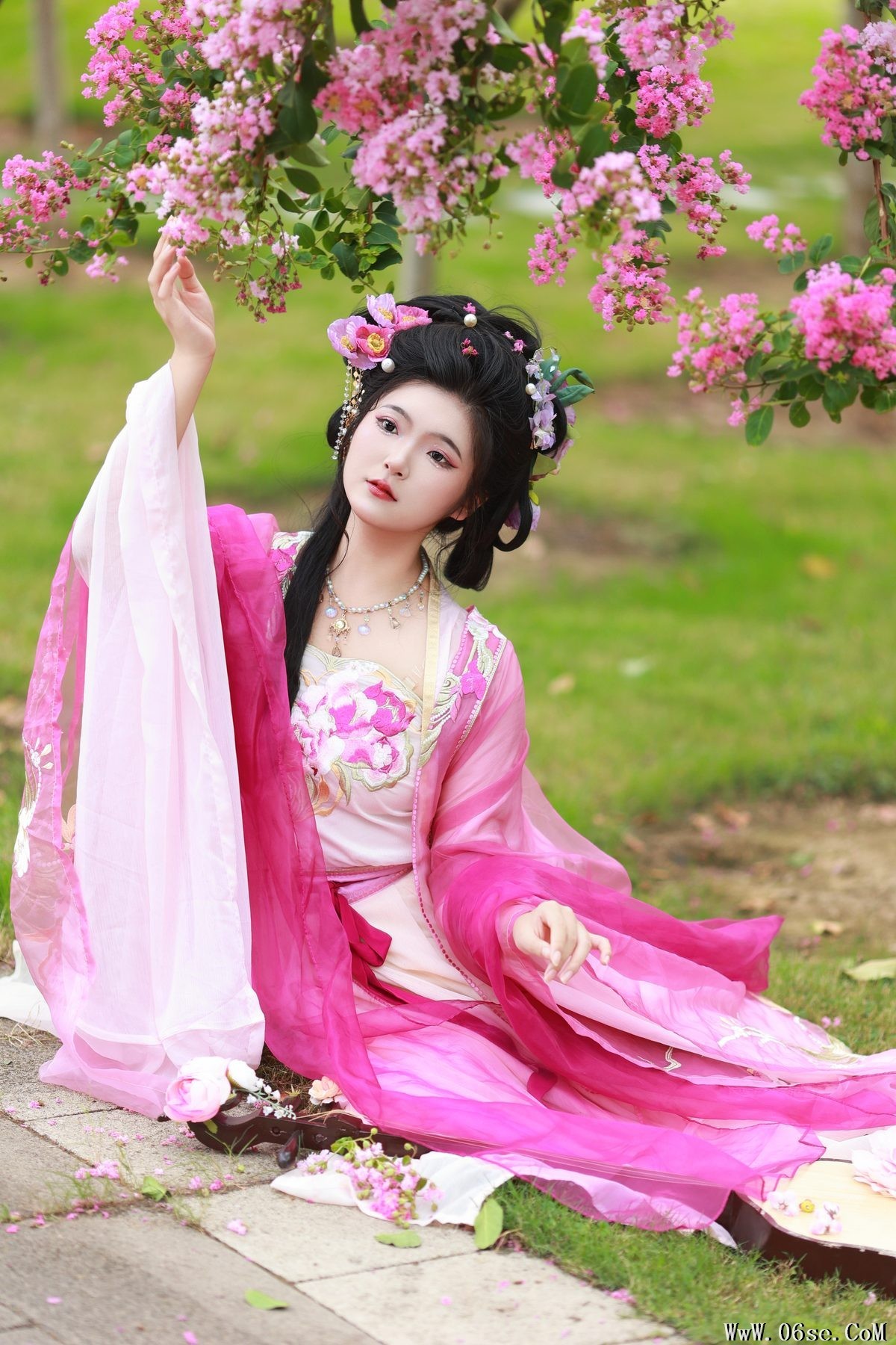 图片[23]-YiTuYu艺图语 Vol.5377 KaiLin Jiang[48P]-六色网