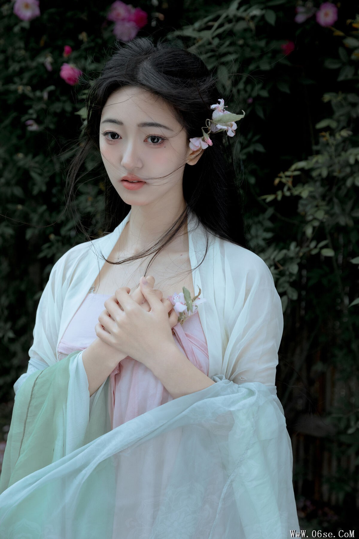 图片[16]-YiTuYu艺图语 Vol.6893 Leng Ku Wang Ye[25P]-六色网