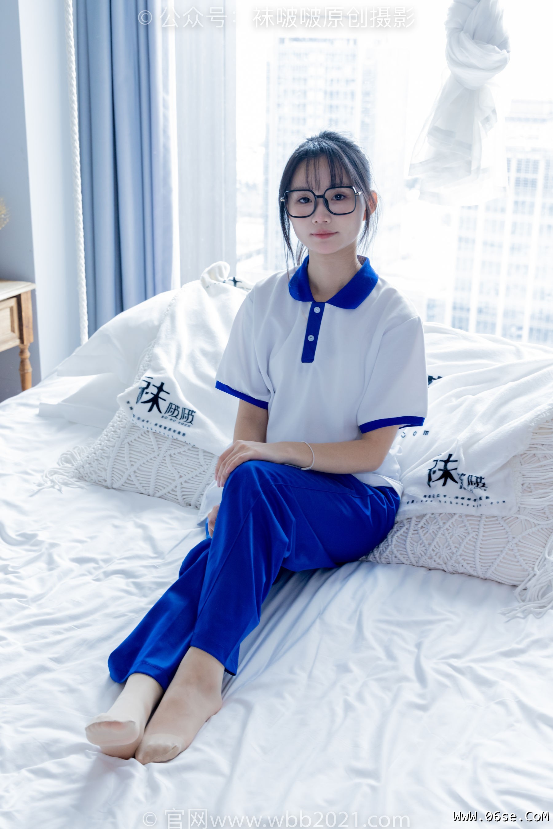 图片[30]-BoBoSocks袜啵啵 No.351 甜甜圈 -板鞋、白棉袜、肉丝、校服裤里丝[150P]-六色网