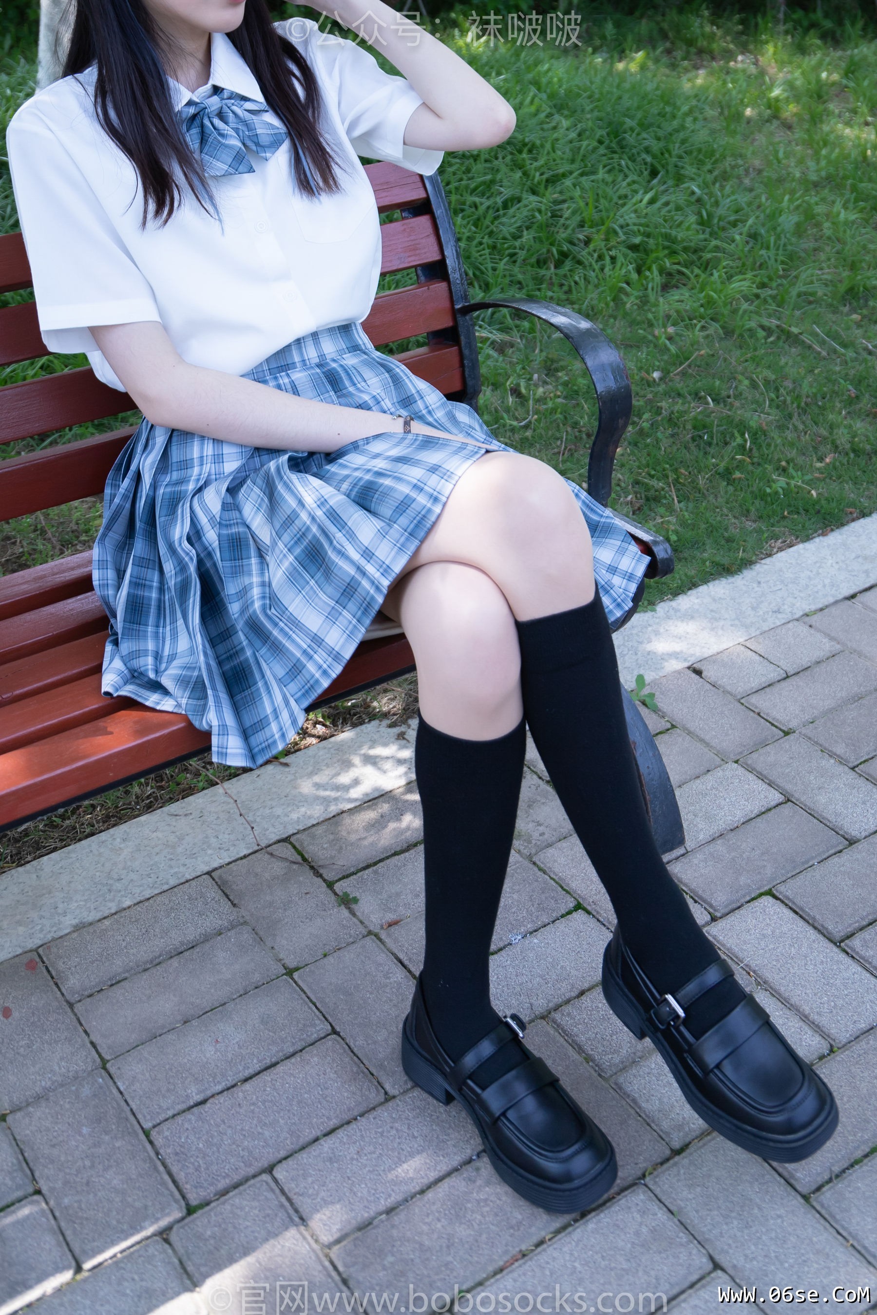 图片[35]-BoBoSocks袜啵啵 No.007 稚予-JK制服、皮鞋、黑色中筒棉袜、肉丝[143P]-六色网