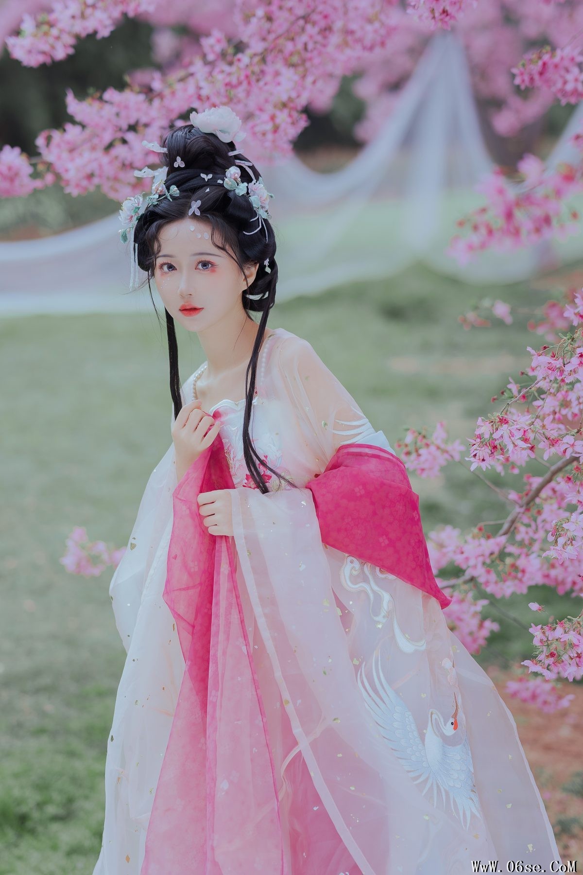 图片[21]-YiTuYu艺图语 Vol.4190 Qi Luo Sheng De Xiao Su Su[36P]-六色网