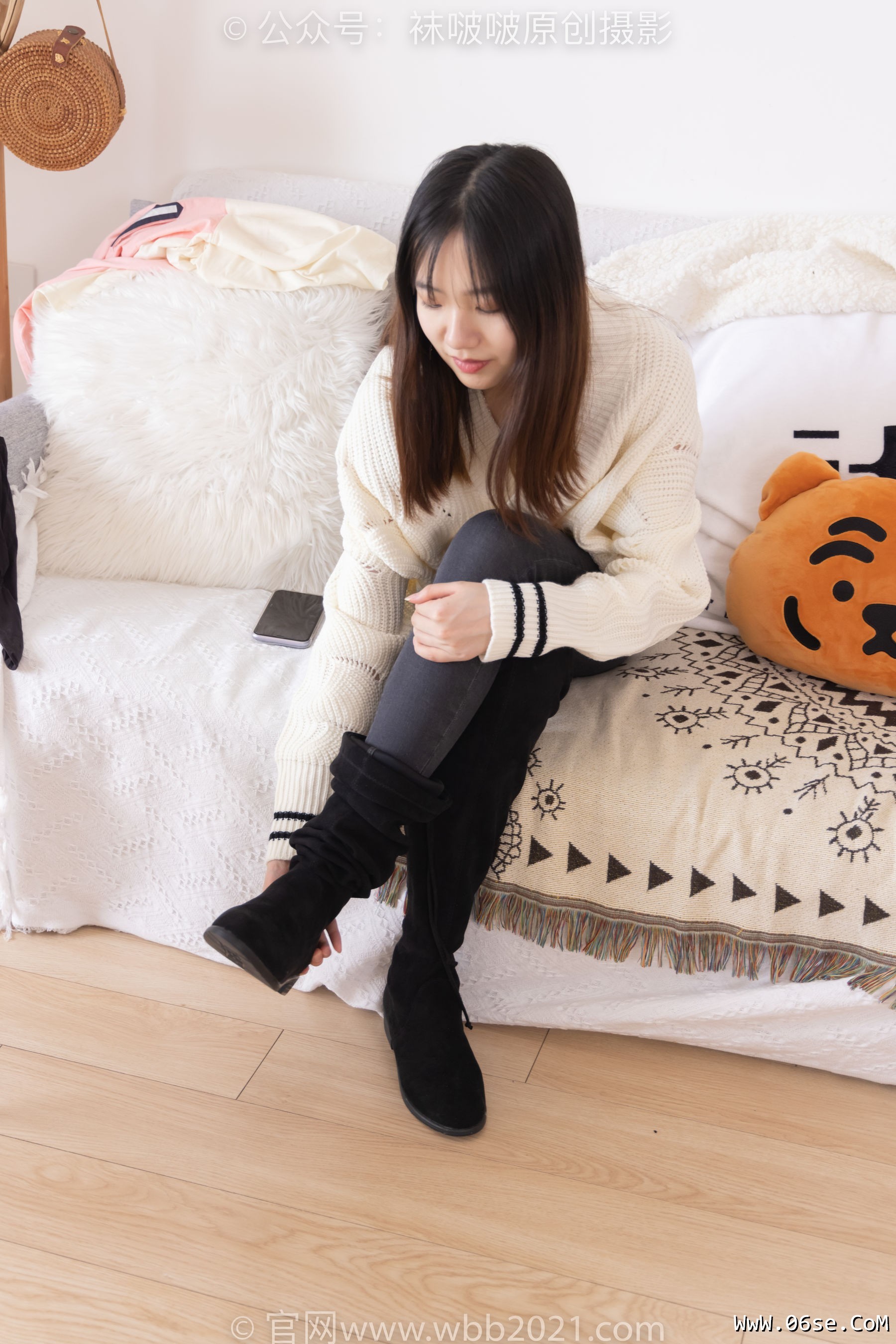 图片[83]-BoBoSocks袜啵啵 No.326 小甜豆 -长靴、油亮灰丝、裤里丝[155P]-六色网