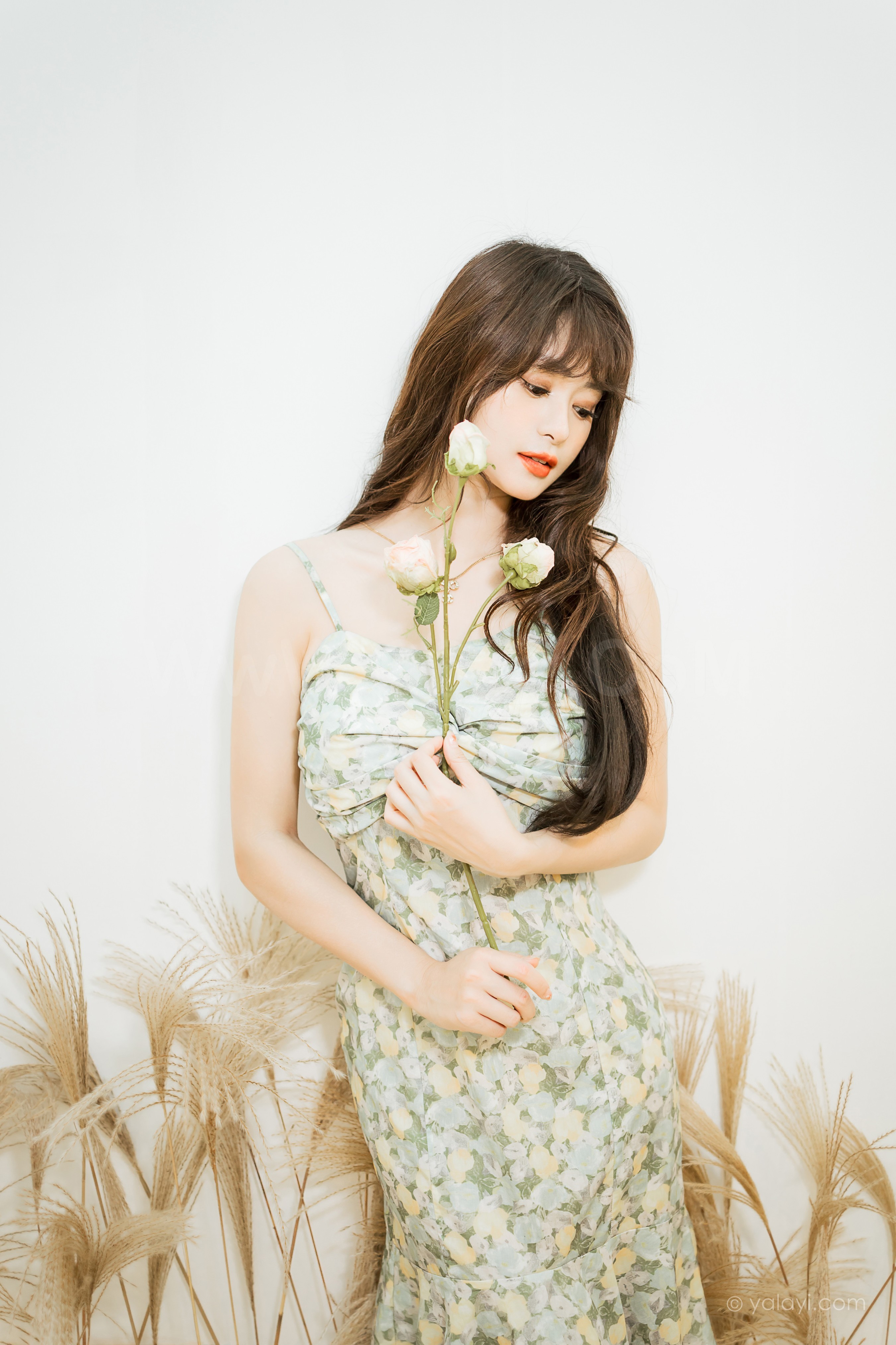 图片[28]-雅拉伊 – 小亭《小花裙》[41P]-六色网