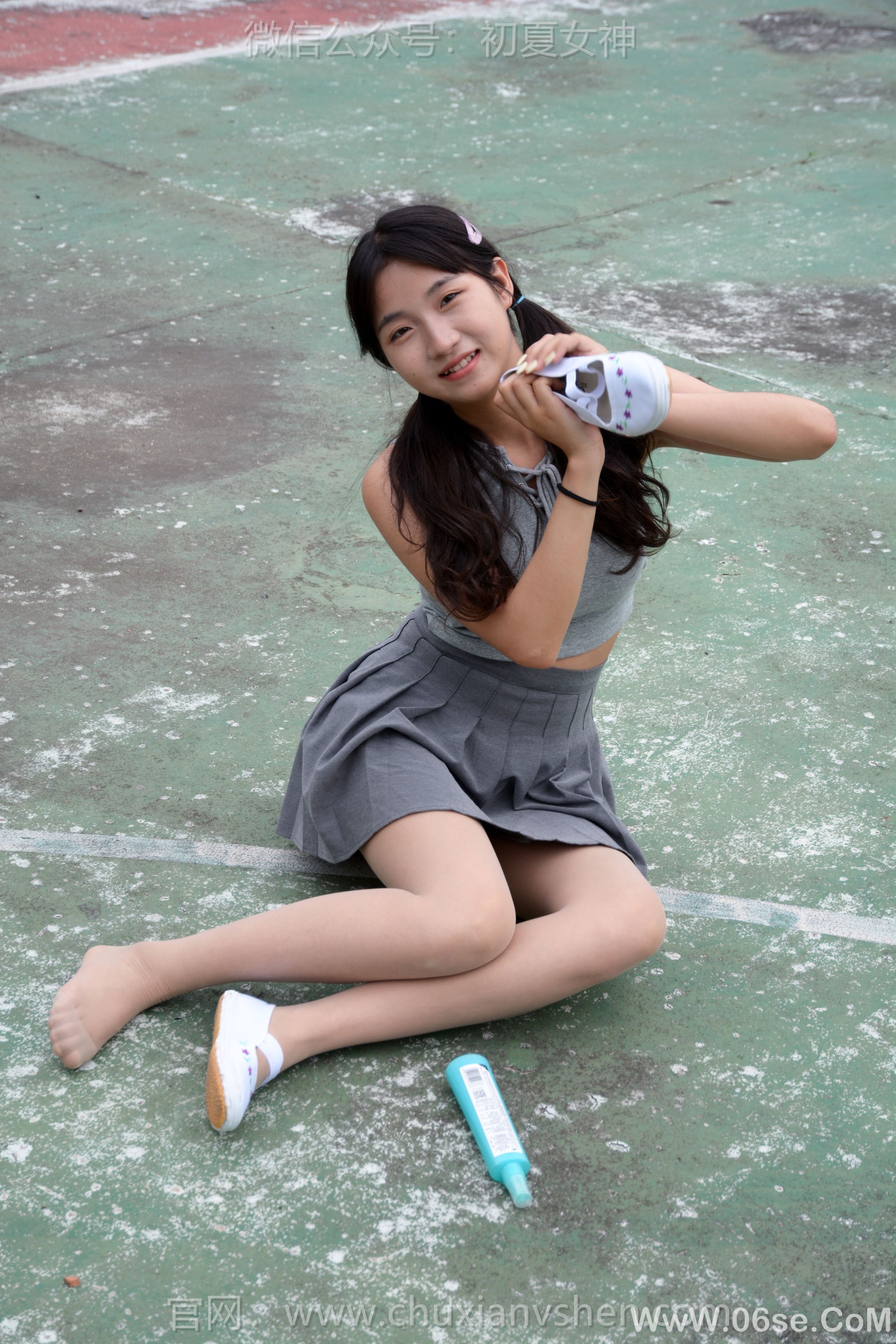 图片[93]-初夏女神 No.250 点点 秋天问候[150P]-六色网