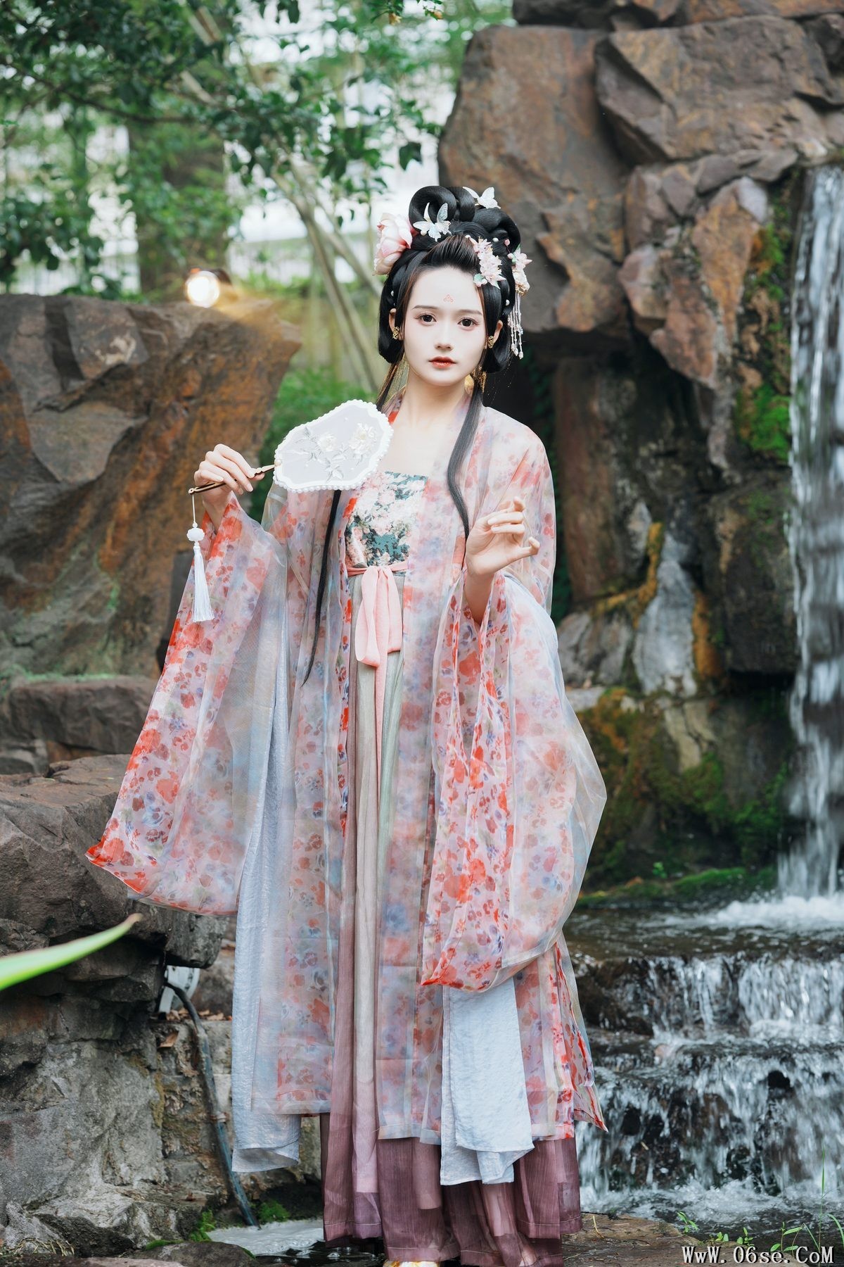 图片[16]-YiTuYu艺图语 Vol.4272 Tu Zi Zzz Bu Chi Hu Luo Bo[29P]-六色网