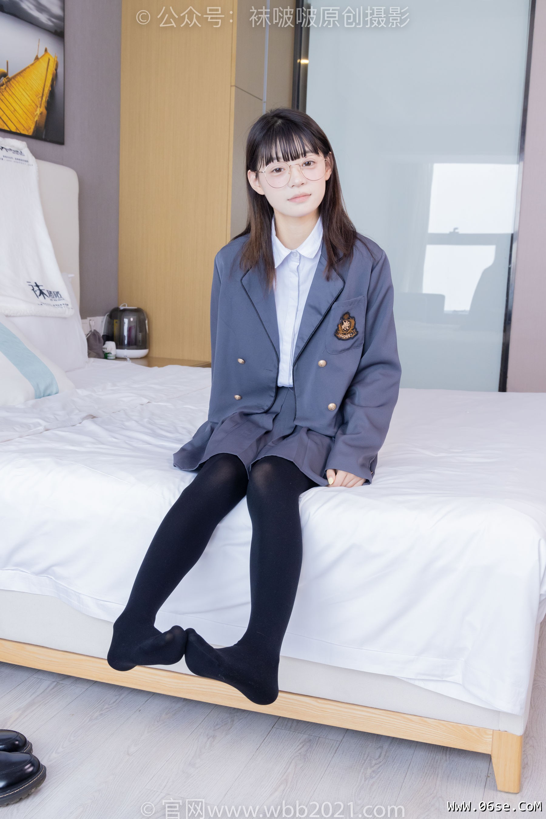图片[27]-BoBoSocks袜啵啵 No.402 糯米 -皮鞋、厚黑丝、学院jk[140P]-六色网