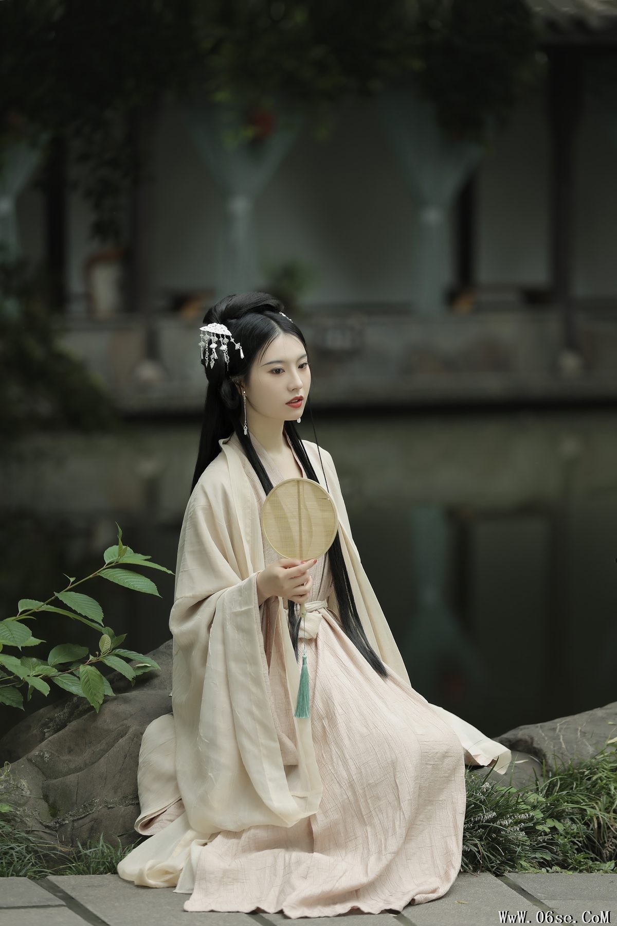 图片[4]-YiTuYu艺图语 Vol.4602 Xin Xin Zi[23P]-六色网