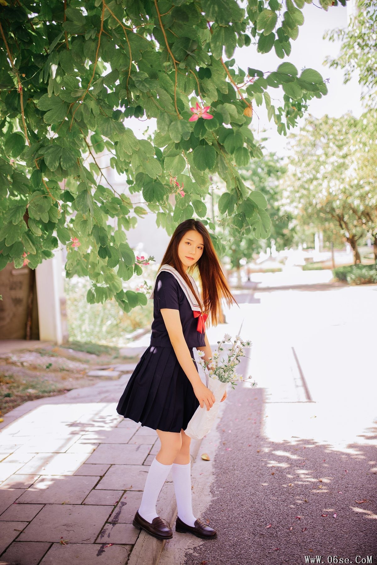 图片[12]-YiTuYu艺图语 Vol.6102 Yi Tuo Fei Rou VV[23P]-六色网
