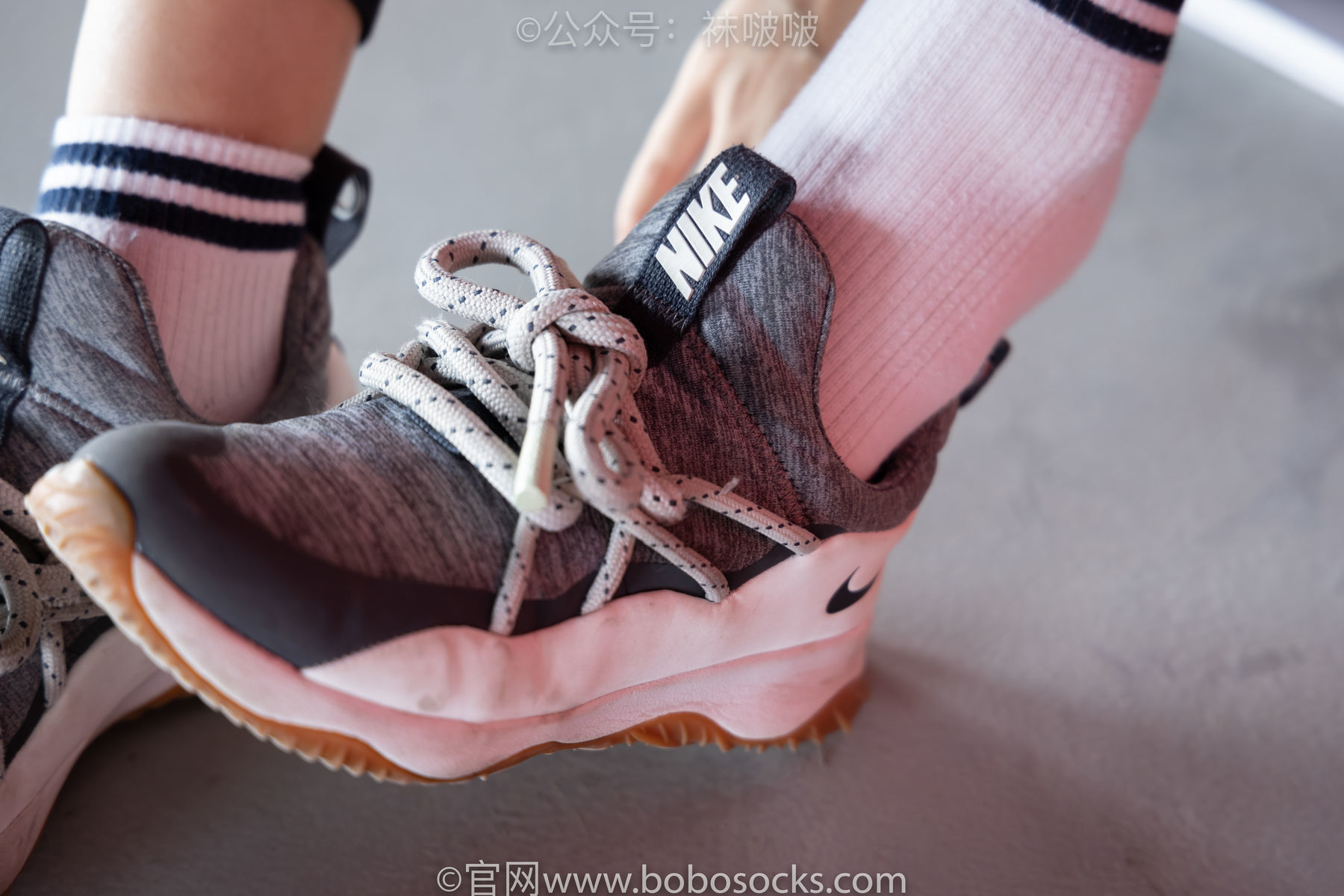 图片[30]-BoBoSocks袜啵啵 No.018 木木-运动鞋、白棉袜、裸足[136P]-六色网