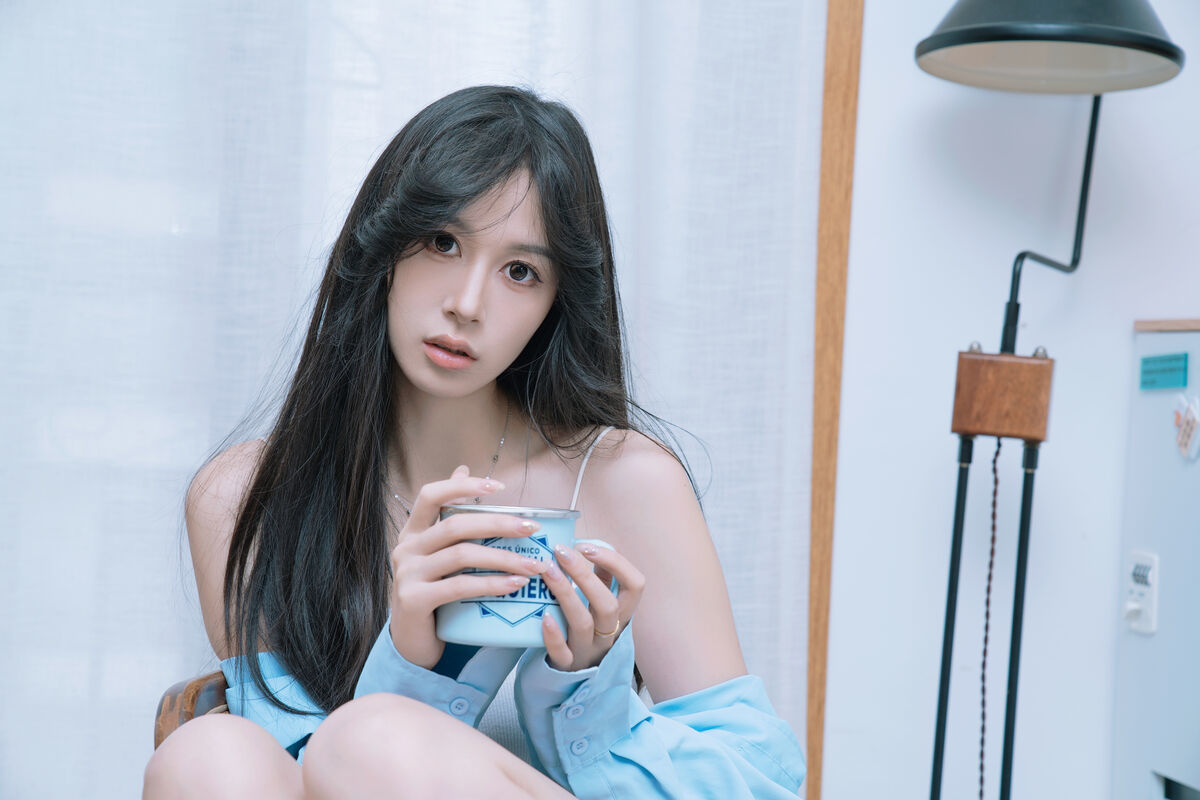 图片[24]-YiTuYu艺图语 Vol.7802 Ting Ting[27P]-六色网