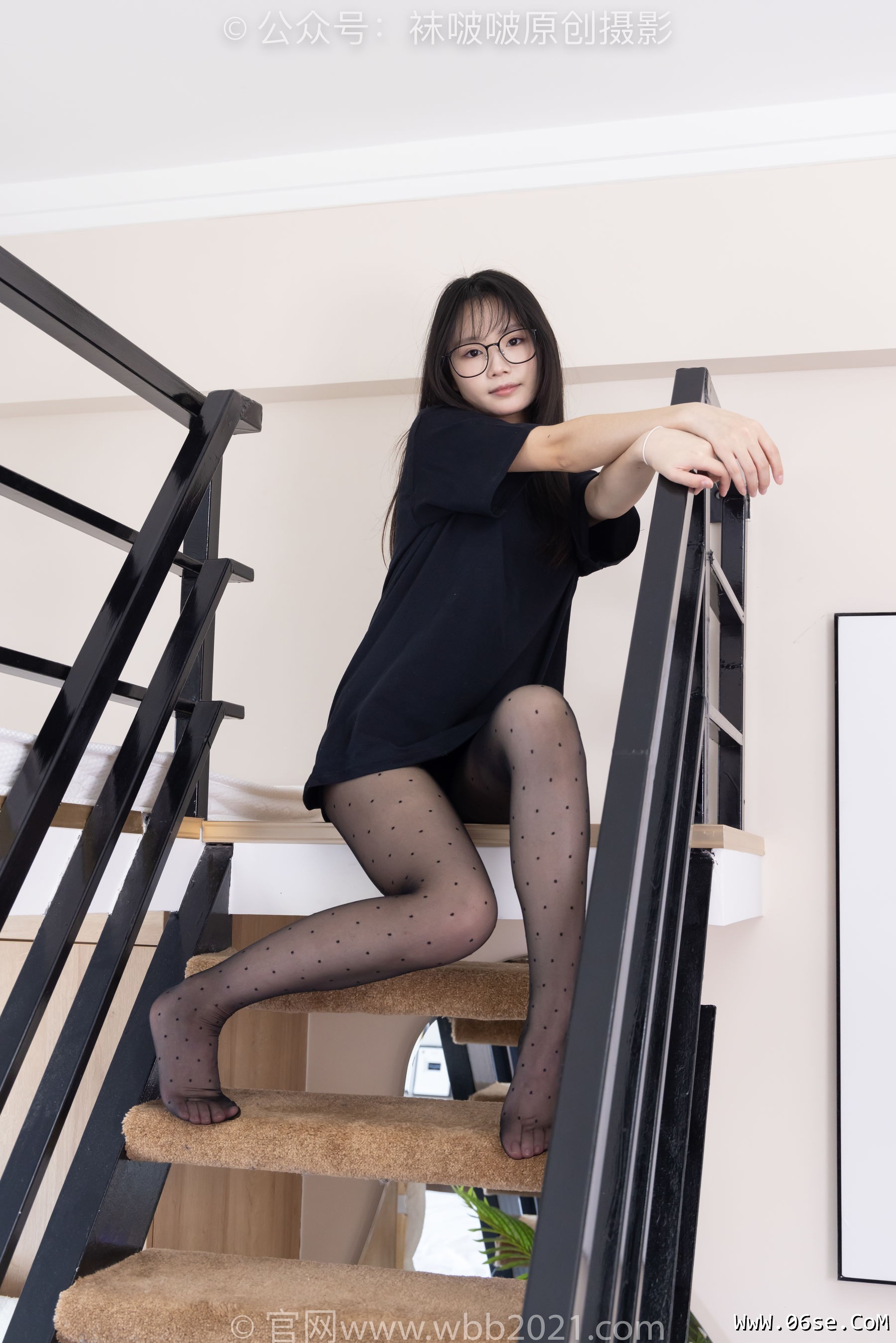 图片[51]-BoBoSocks袜啵啵 No.418 甜甜圈 – 板鞋、白棉袜、波点黑丝[145P]-六色网