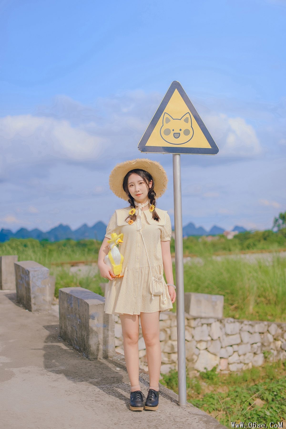 图片[16]-YiTuYu艺图语 Vol.5790 Zi Jia Yi Xiao Yang[39P]-六色网