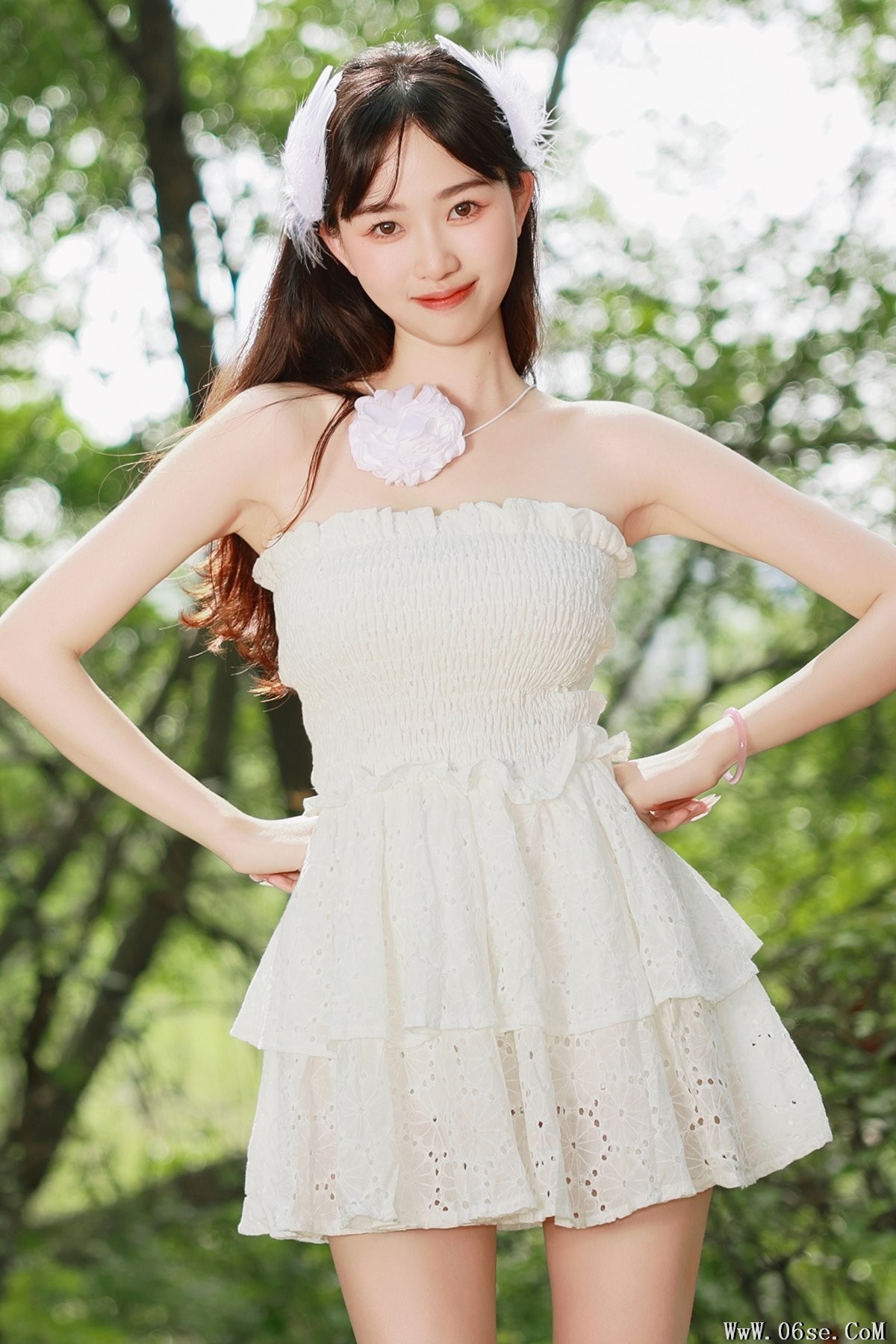YiTuYu艺图语 Vol.6917 Jiu Jiu[32P]-六色网
