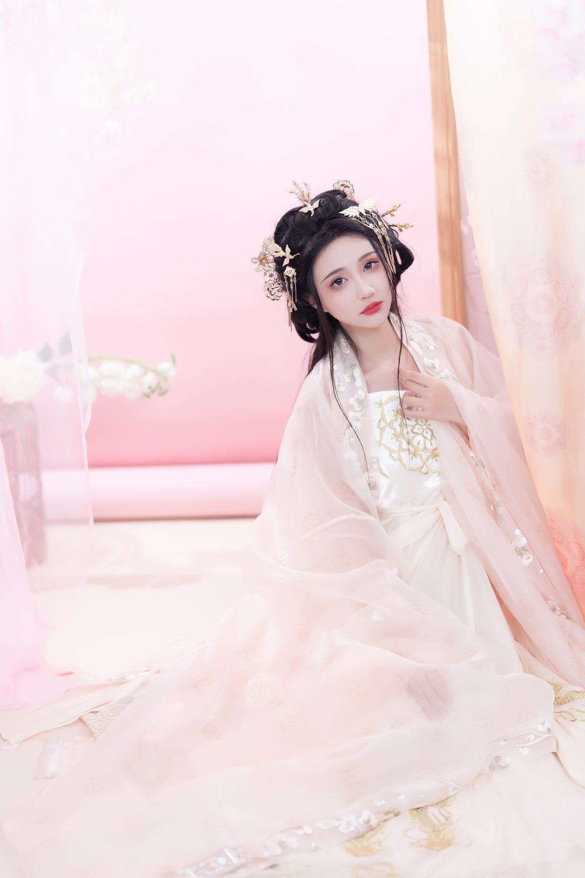 图片[27]-YiTuYu艺图语 Vol.5561 Qi Luo Sheng De Xiao Su Su[28P]-六色网