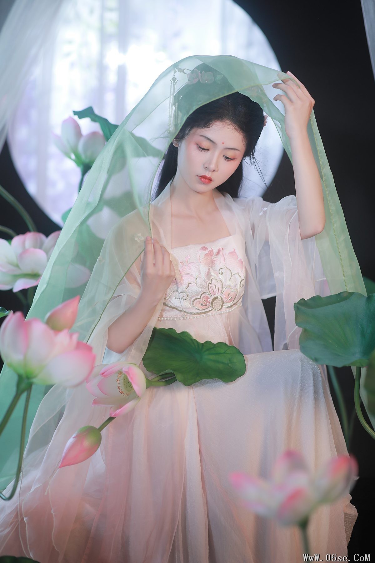 图片[37]-YiTuYu艺图语 Vol.4974 Dai Bu Zhu De Yi Mi[37P]-六色网