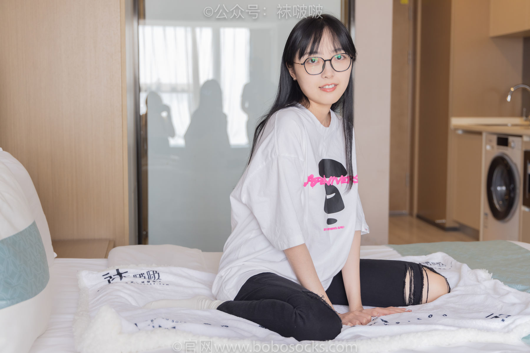 图片[61]-BoBoSocks袜啵啵 No.055 稚予-斯凯奇运动鞋、白棉袜、黑棉袜[139P]-六色网