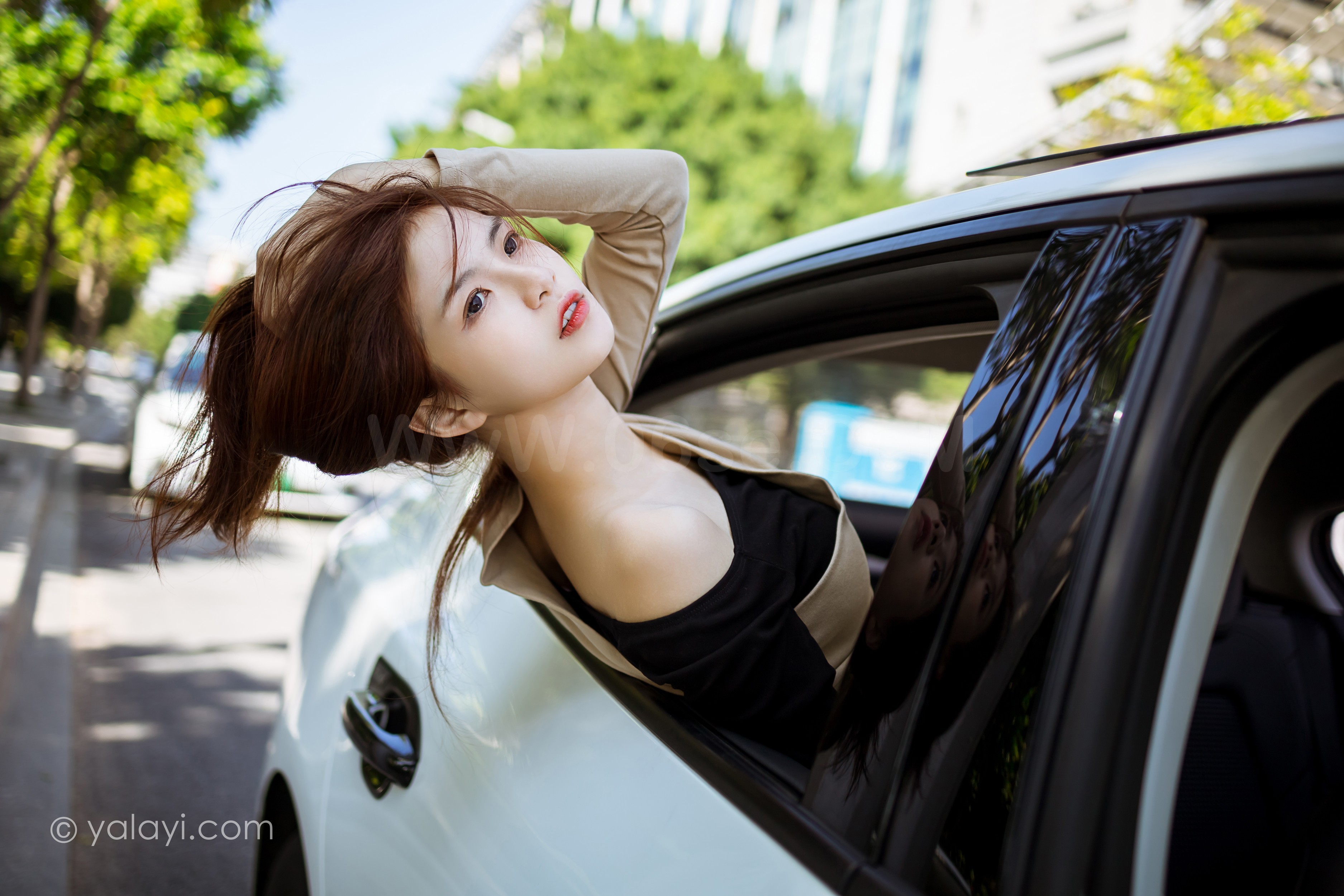 图片[11]-雅拉伊 – 茹莎《兜风》[41P]-六色网