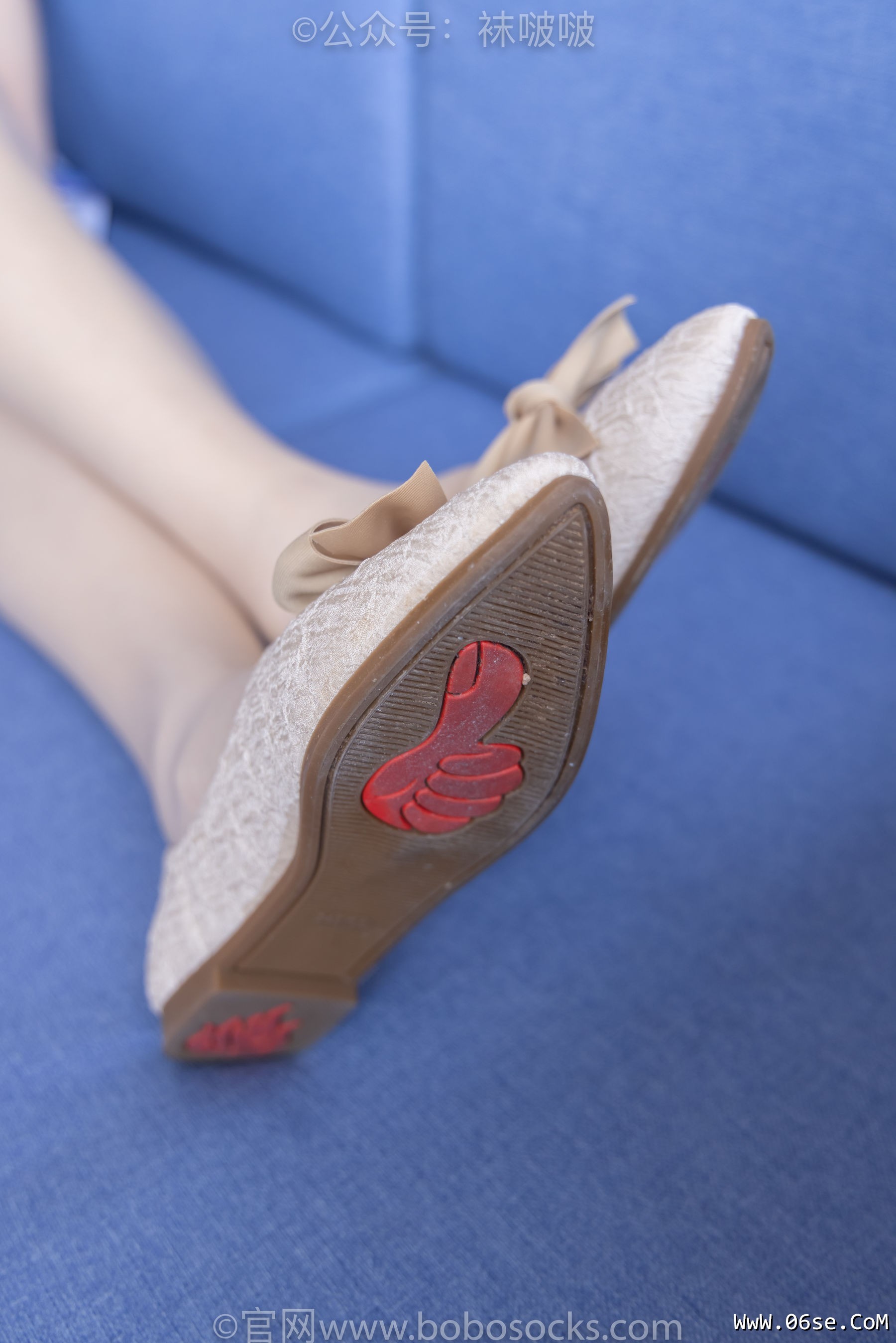 图片[25]-BoBoSocks袜啵啵 No.082 小甜豆-旗袍、皮底鞋、高跟鞋、肉丝、灰丝[140P]-六色网