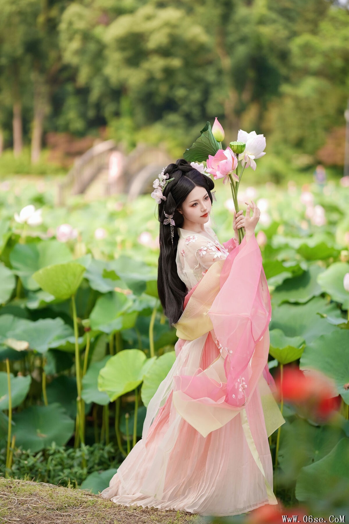 图片[4]-YiTuYu艺图语 Vol.7409 Yu Xiao Li Lili[23P]-六色网