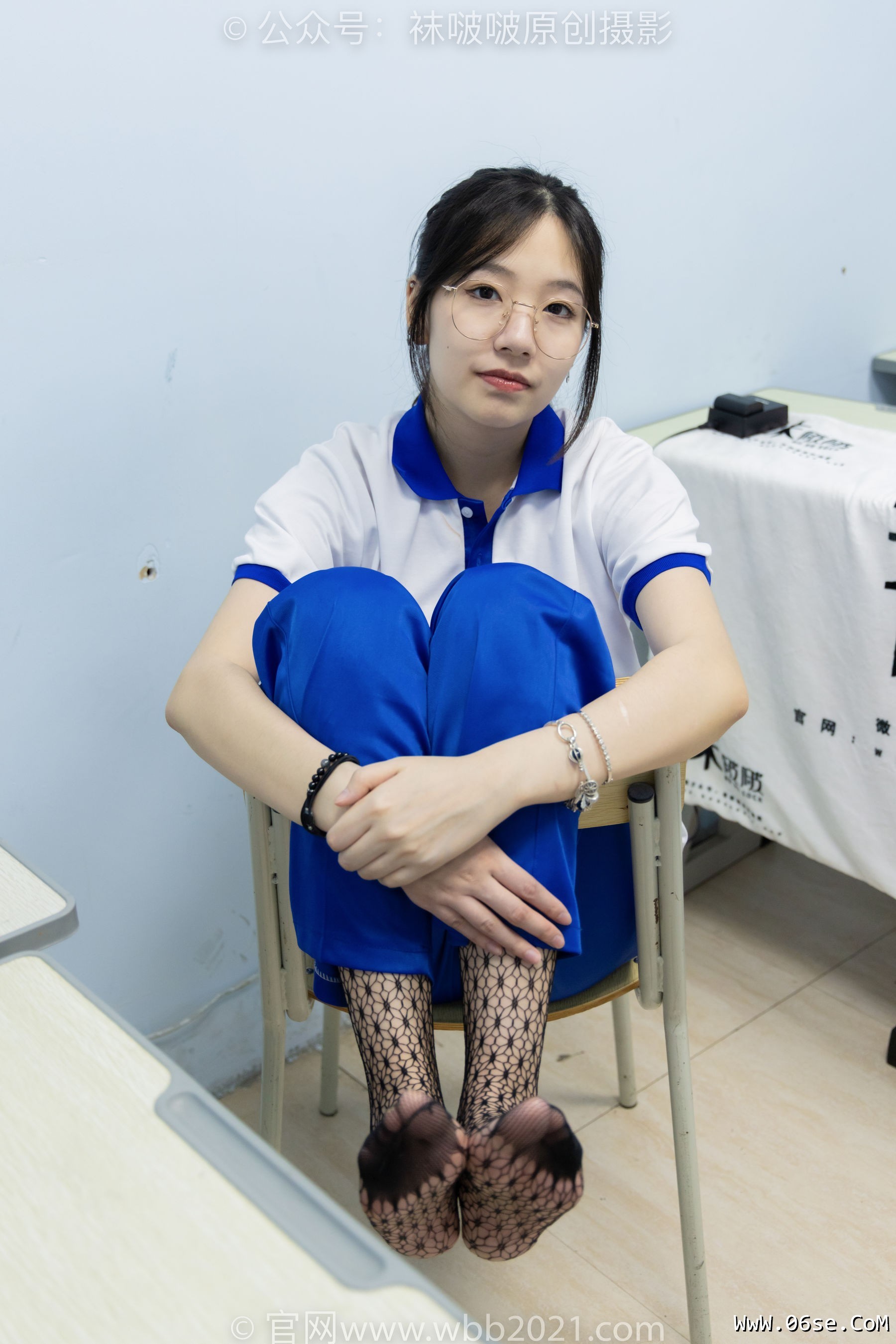图片[159]-BoBoSocks袜啵啵 No.375 小甜豆 -高跟鞋、黑色蕾丝网袜、校服裤里丝[160P]-六色网