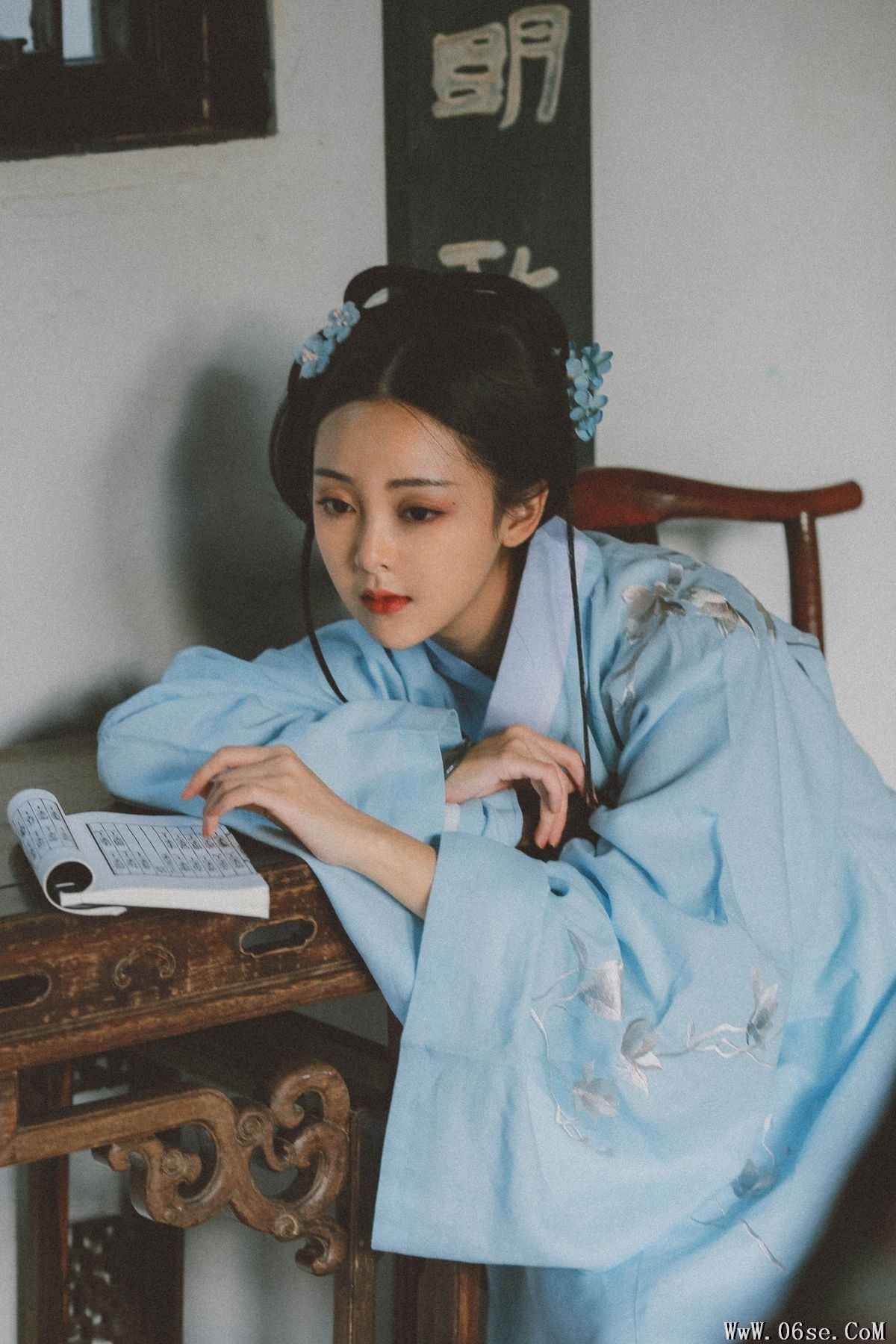 图片[28]-YiTuYu艺图语 Vol.3290 Yu Yue Toto[29P]-六色网