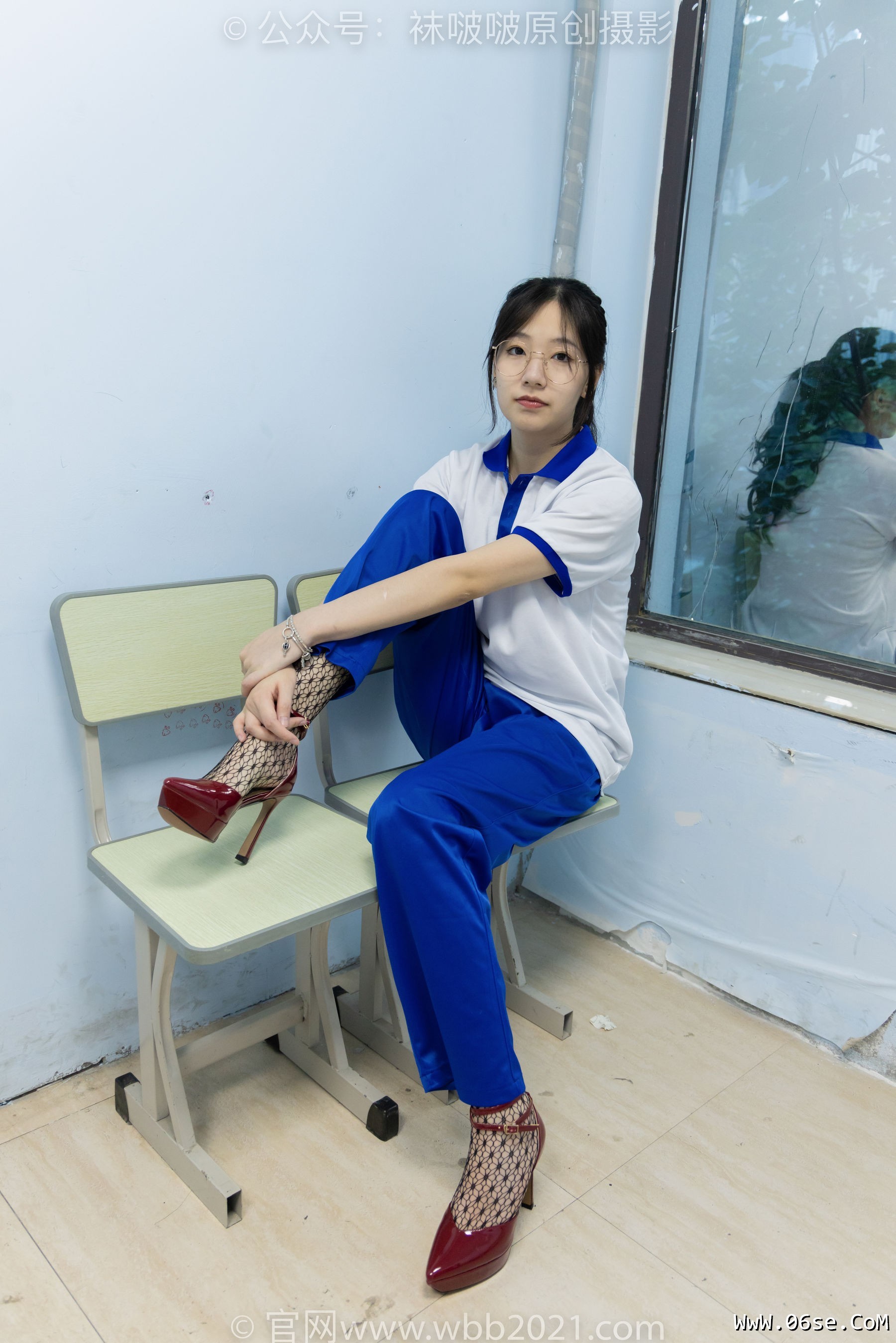 图片[107]-BoBoSocks袜啵啵 No.375 小甜豆 -高跟鞋、黑色蕾丝网袜、校服裤里丝[160P]-六色网