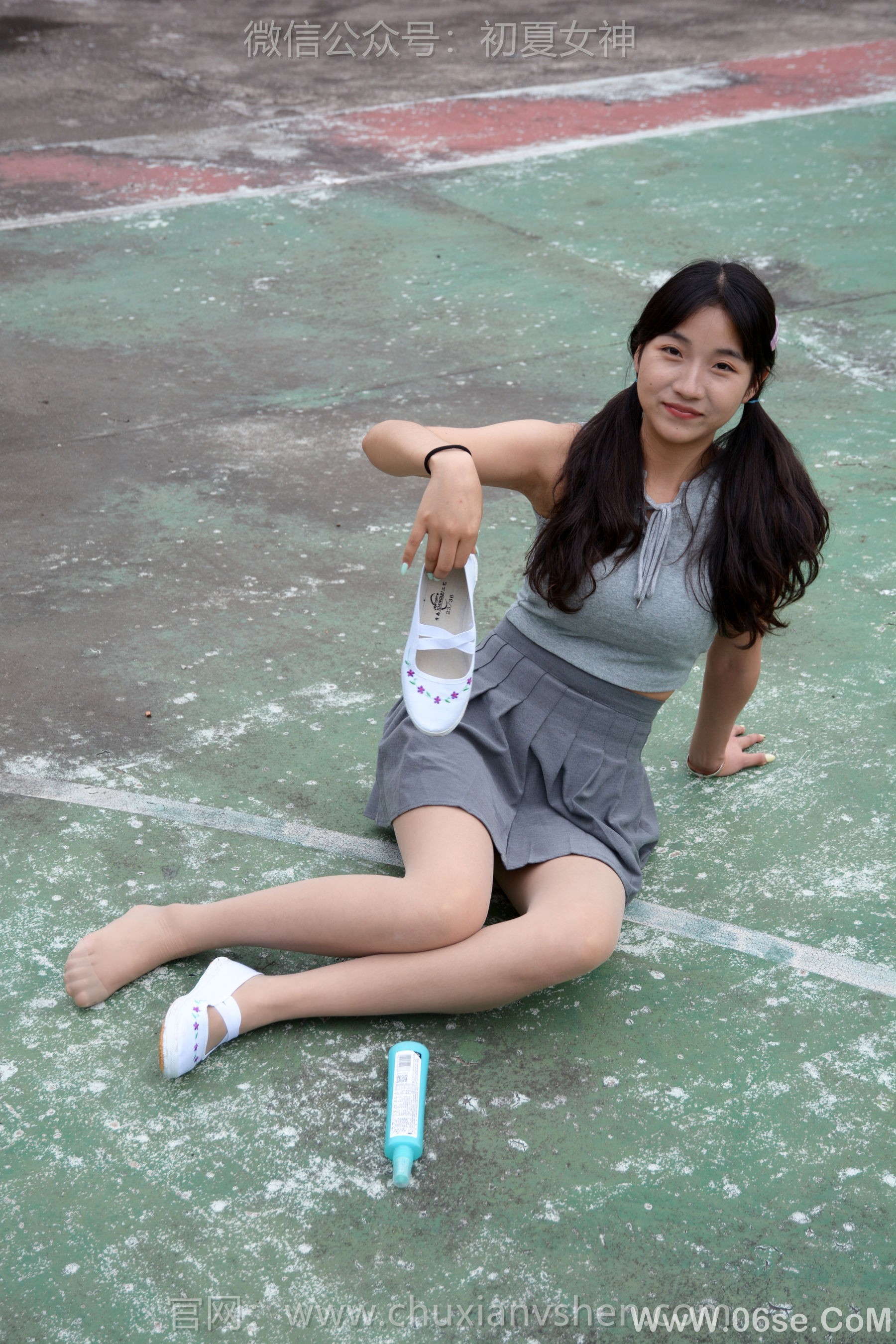 图片[89]-初夏女神 No.250 点点 秋天问候[150P]-六色网