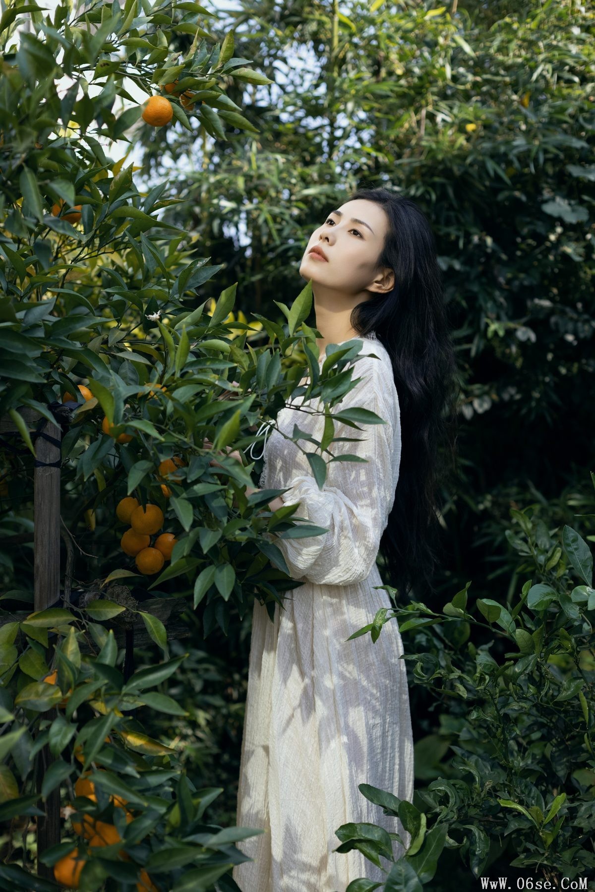 图片[22]-YiTuYu艺图语 Vol.6217 A Qin Da Da[22P]-六色网