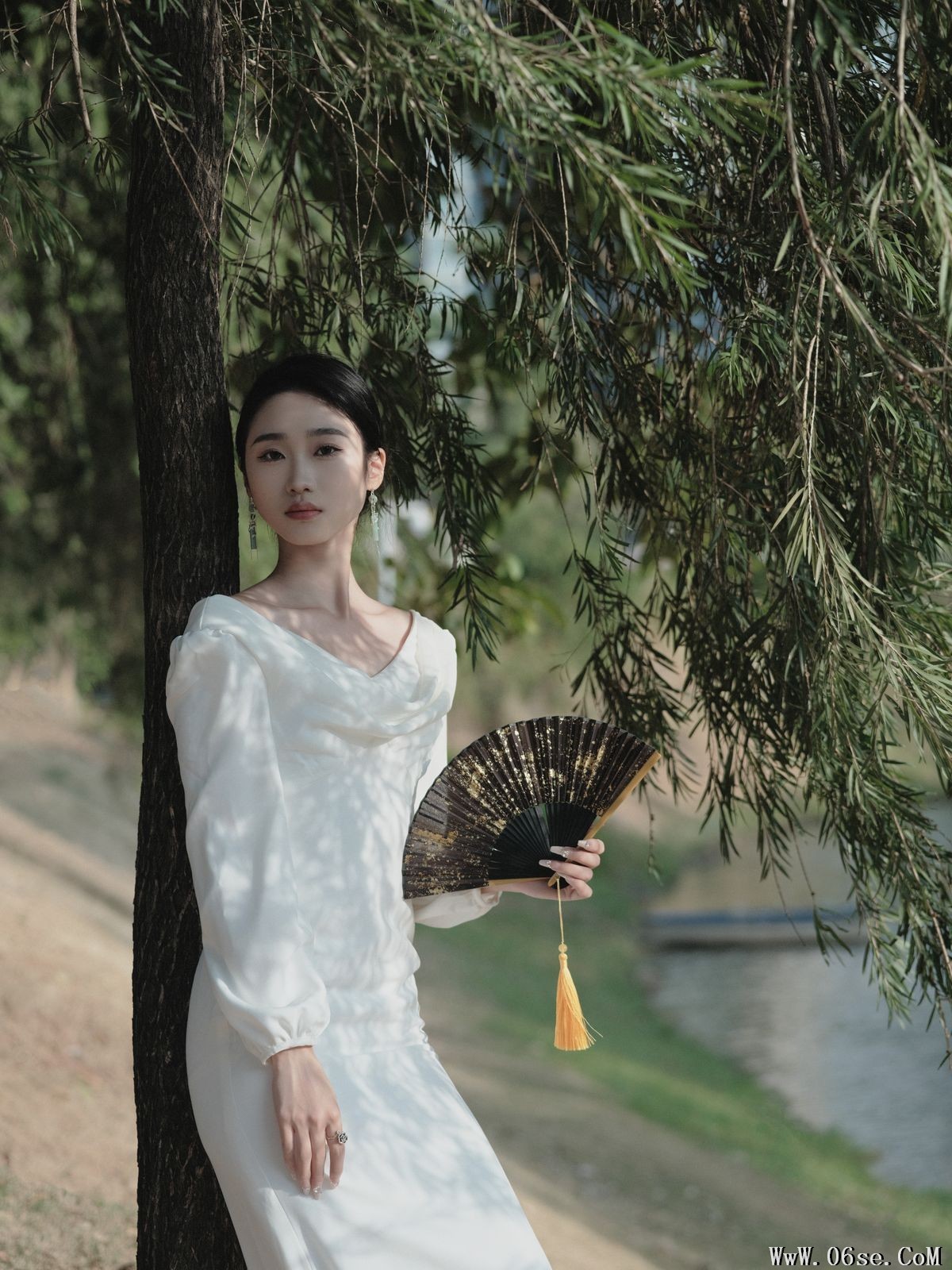 图片[15]-YiTuYu艺图语 Vol.3251 Likeu[47P]-六色网