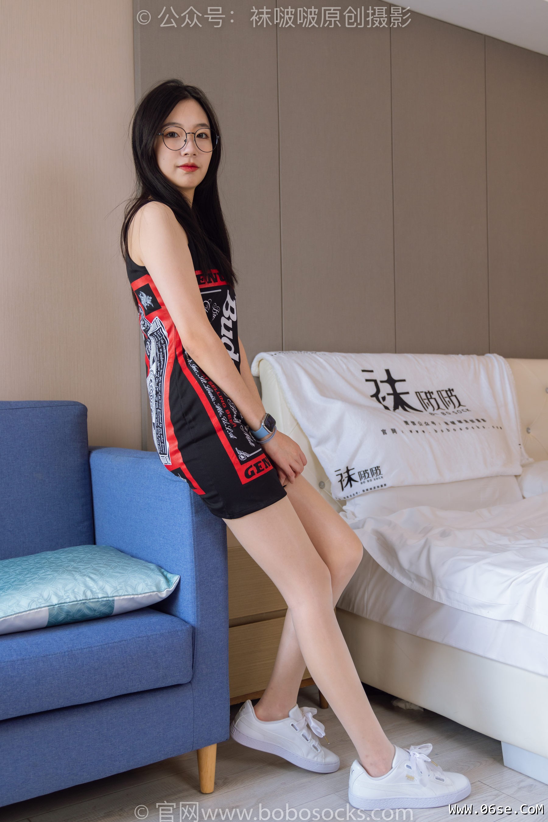 图片[47]-BoBoSocks袜啵啵 No.230 小甜豆-两双高跟鞋、板鞋、油亮肉丝、油亮白丝[150P]-六色网