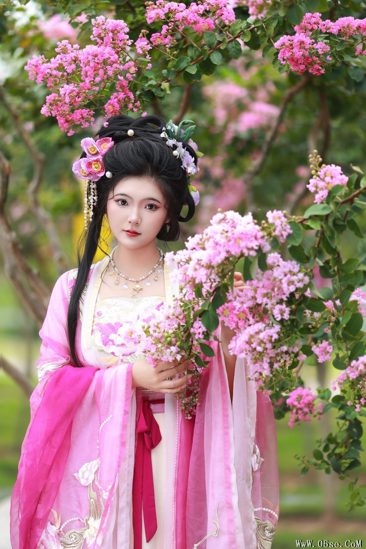图片[4]-YiTuYu艺图语 Vol.5377 KaiLin Jiang[48P]-六色网