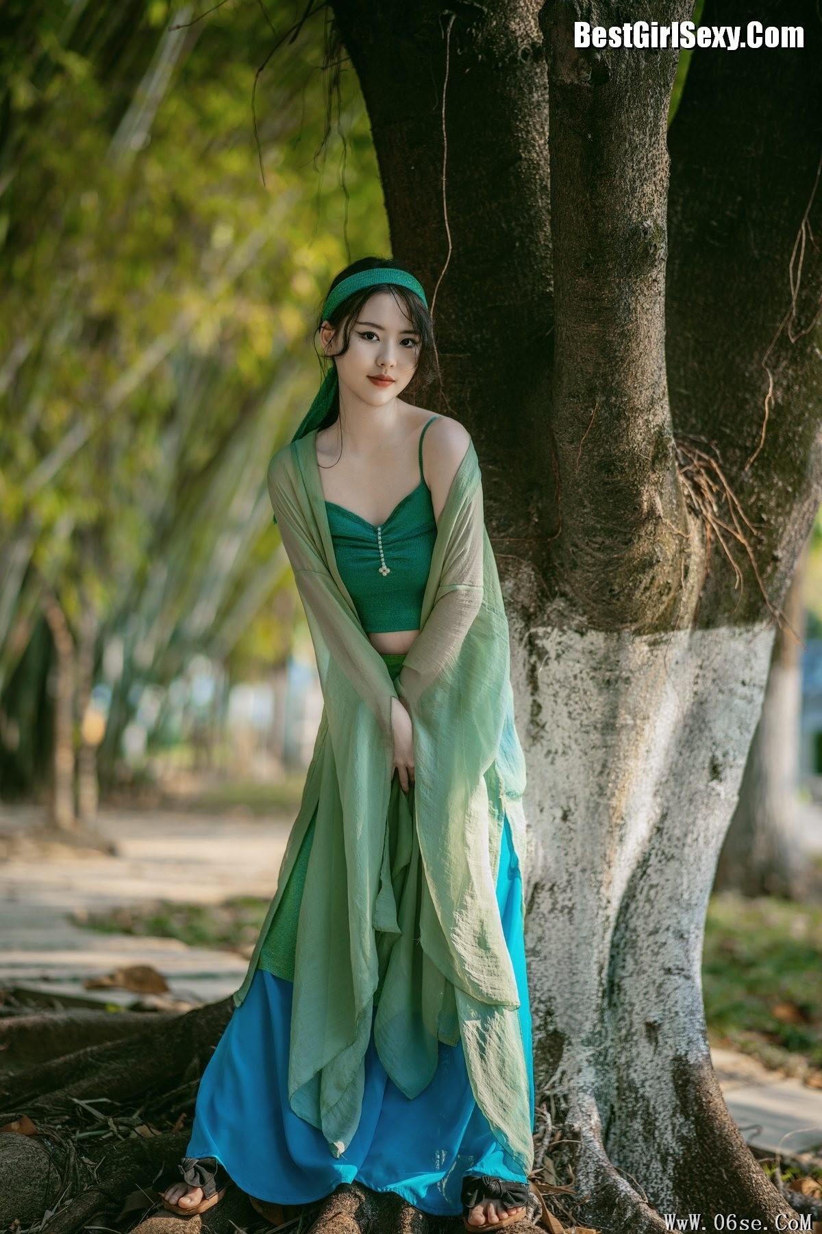 图片[17]-YiTuYu艺图语 Vol.3888 Fei Fei[22P]-六色网