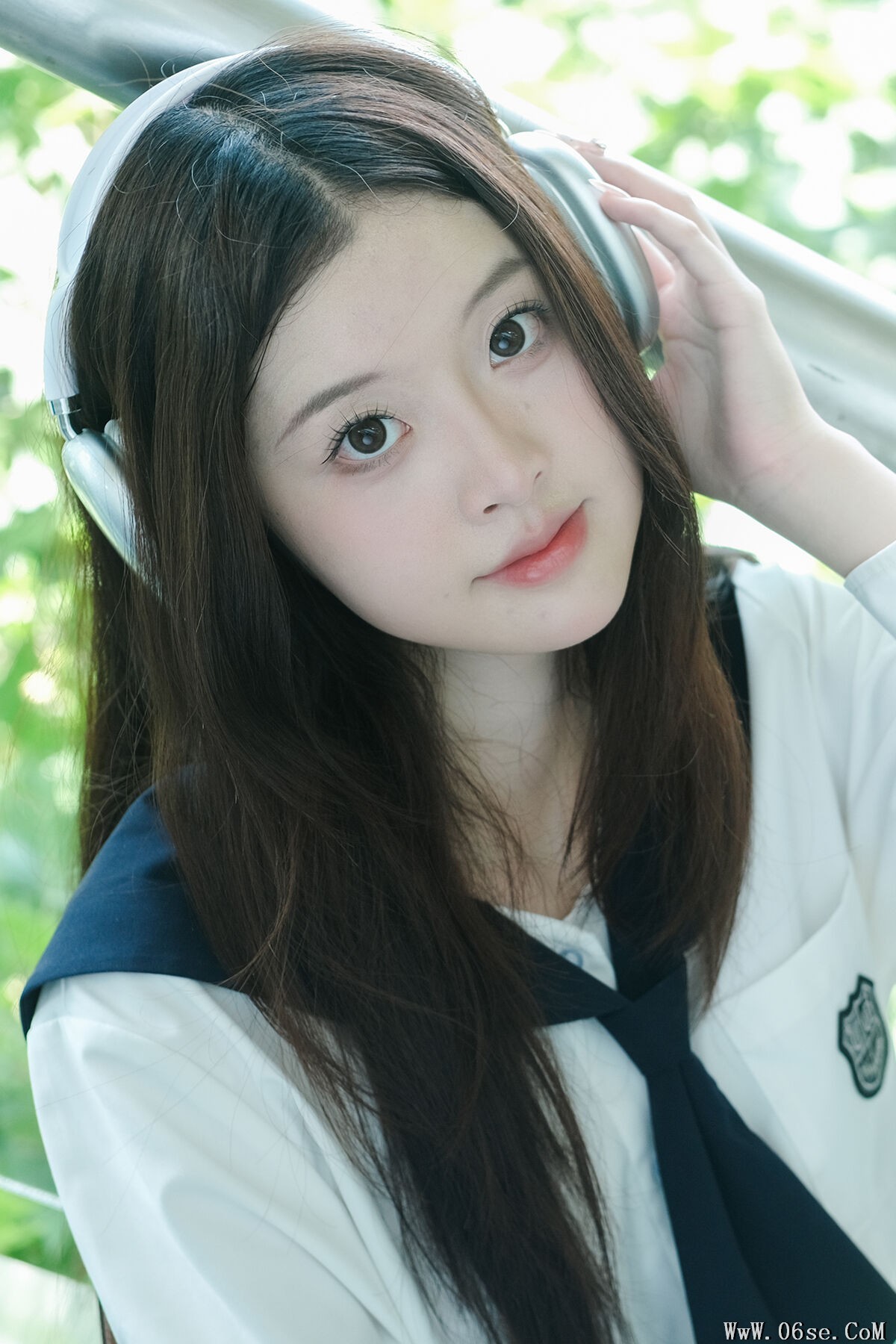 YiTuYu艺图语 Vol.7560 Ban Kou Xiao Dan Ta[24P]-六色网