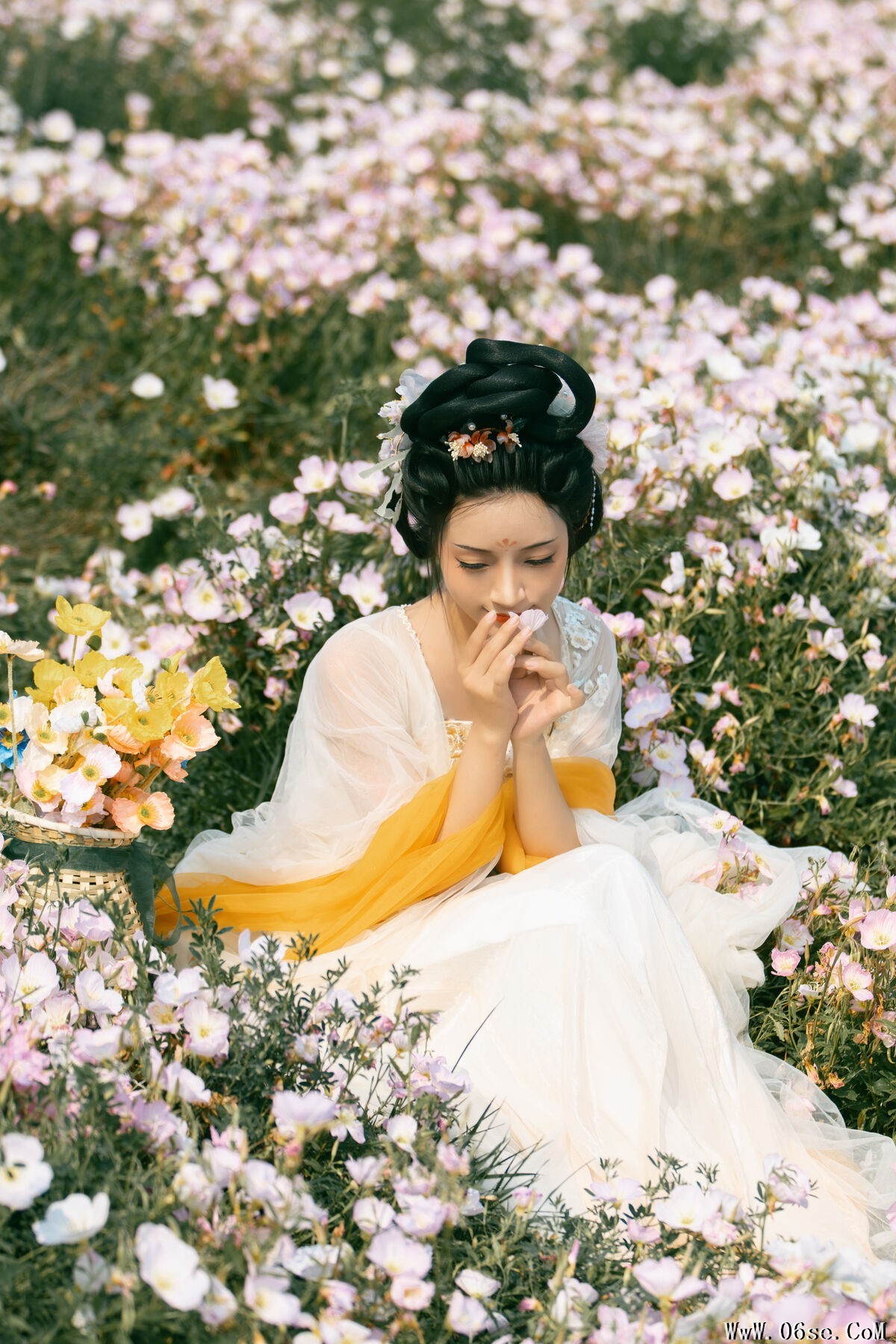 图片[32]-YiTuYu艺图语 Vol.6911 Jun Yin Lan[33P]-六色网