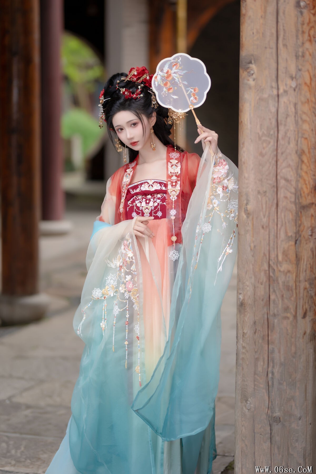 图片[26]-YiTuYu艺图语 Vol.7208 Qi Luo Sheng De Xiao Su Su[28P]-六色网