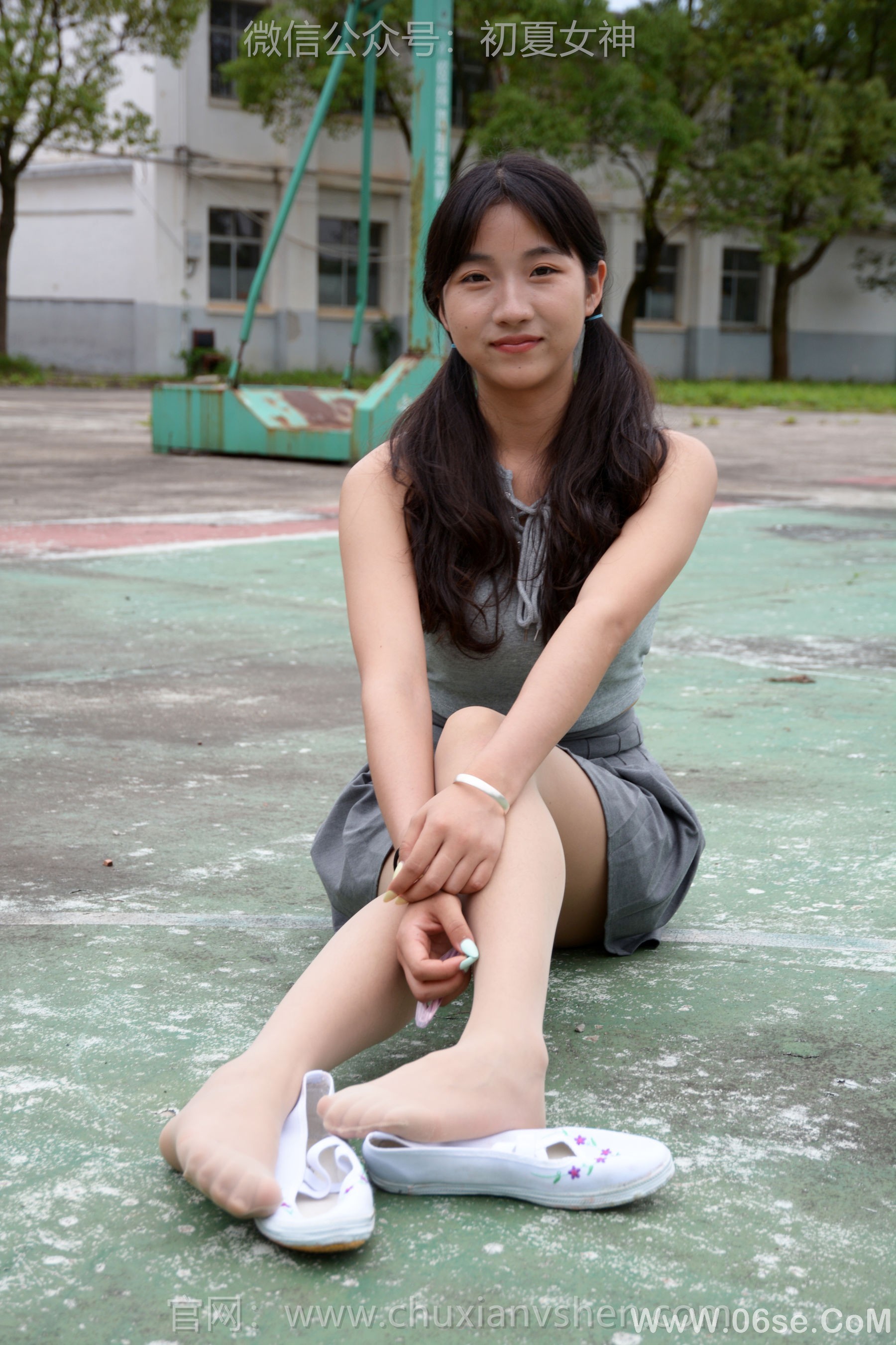 图片[147]-初夏女神 No.250 点点 秋天问候[150P]-六色网