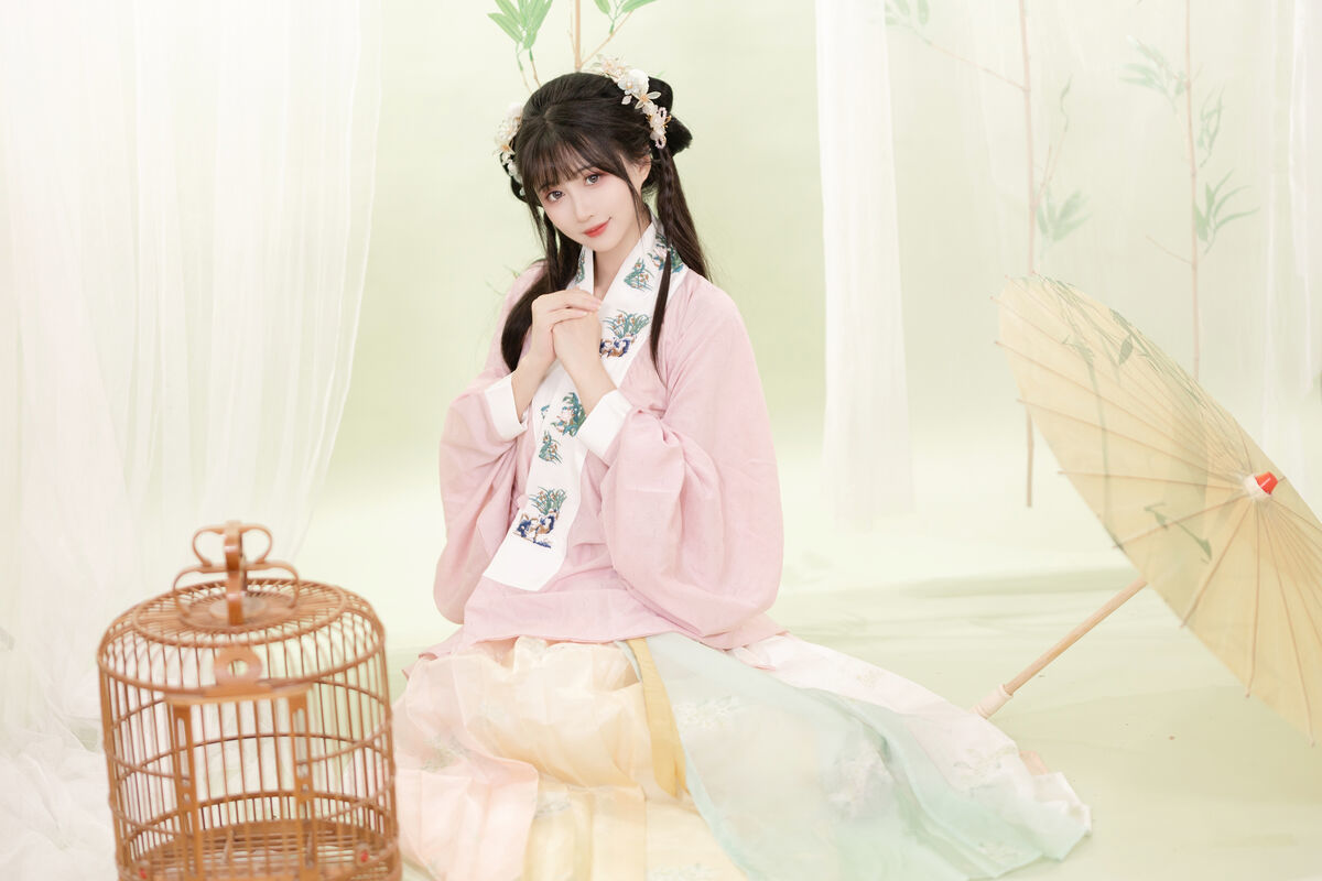 图片[25]-YiTuYu艺图语 Vol.7125 Qi Luo Sheng De Xiao Su Su[28P]-六色网