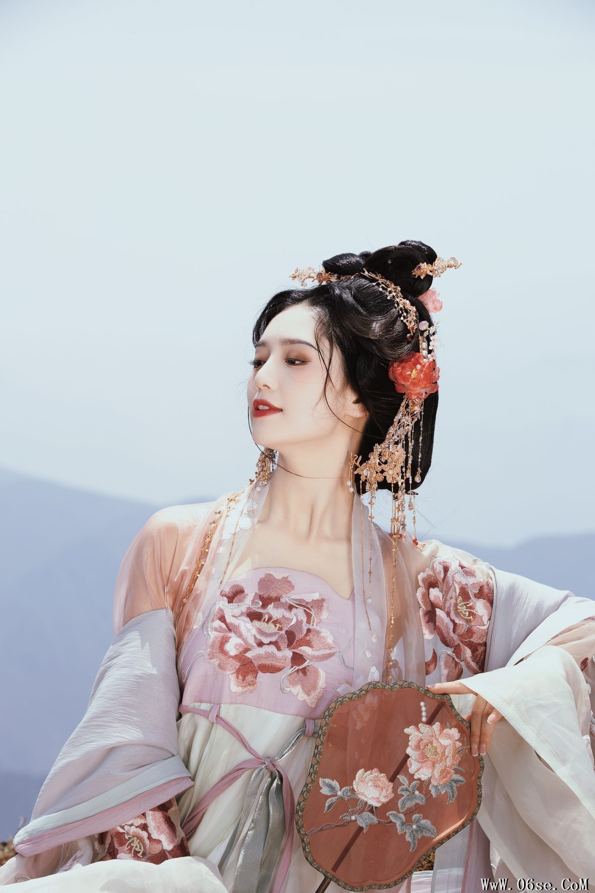 图片[12]-YiTuYu艺图语 Vol.4296 Chen Luo Jin[26P]-六色网