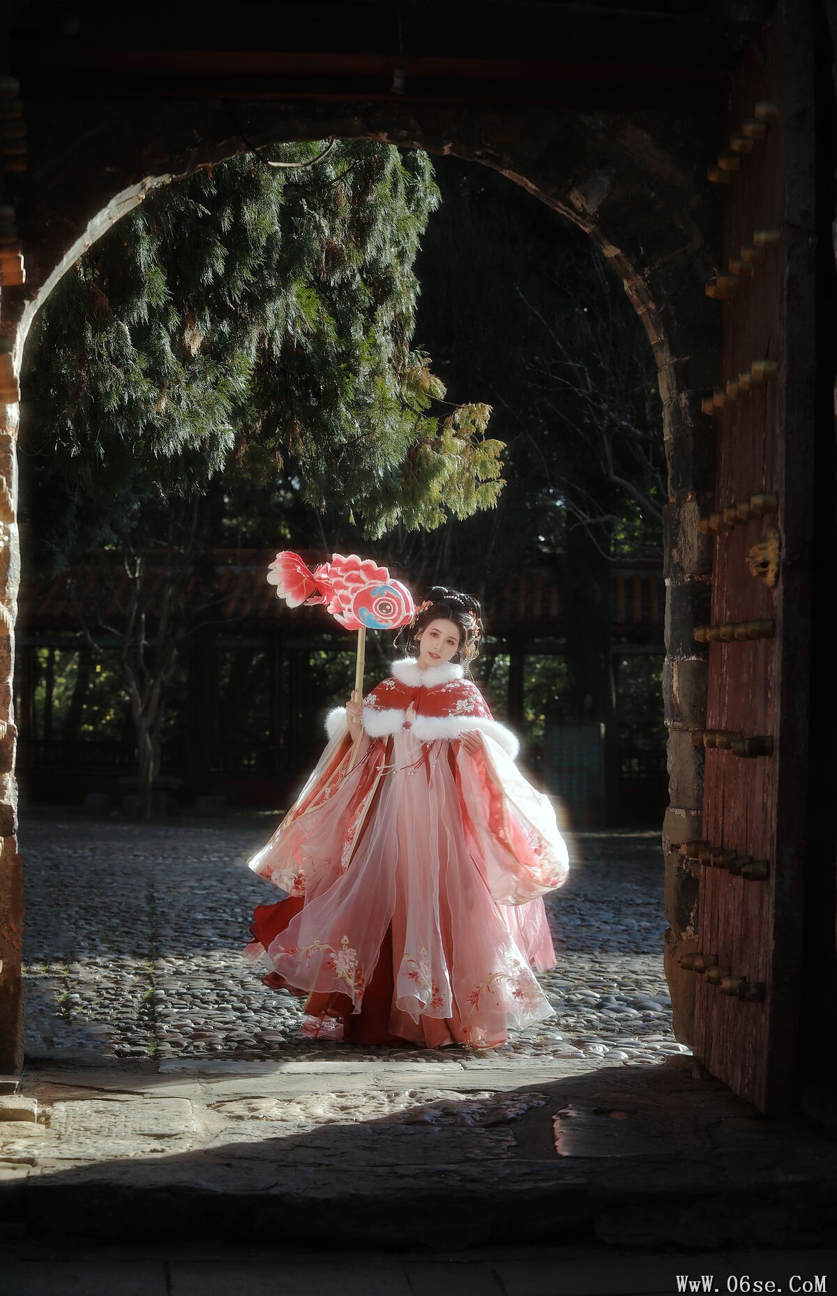 图片[19]-YiTuYu艺图语 Vol.6403 Fan Fan[26P]-六色网
