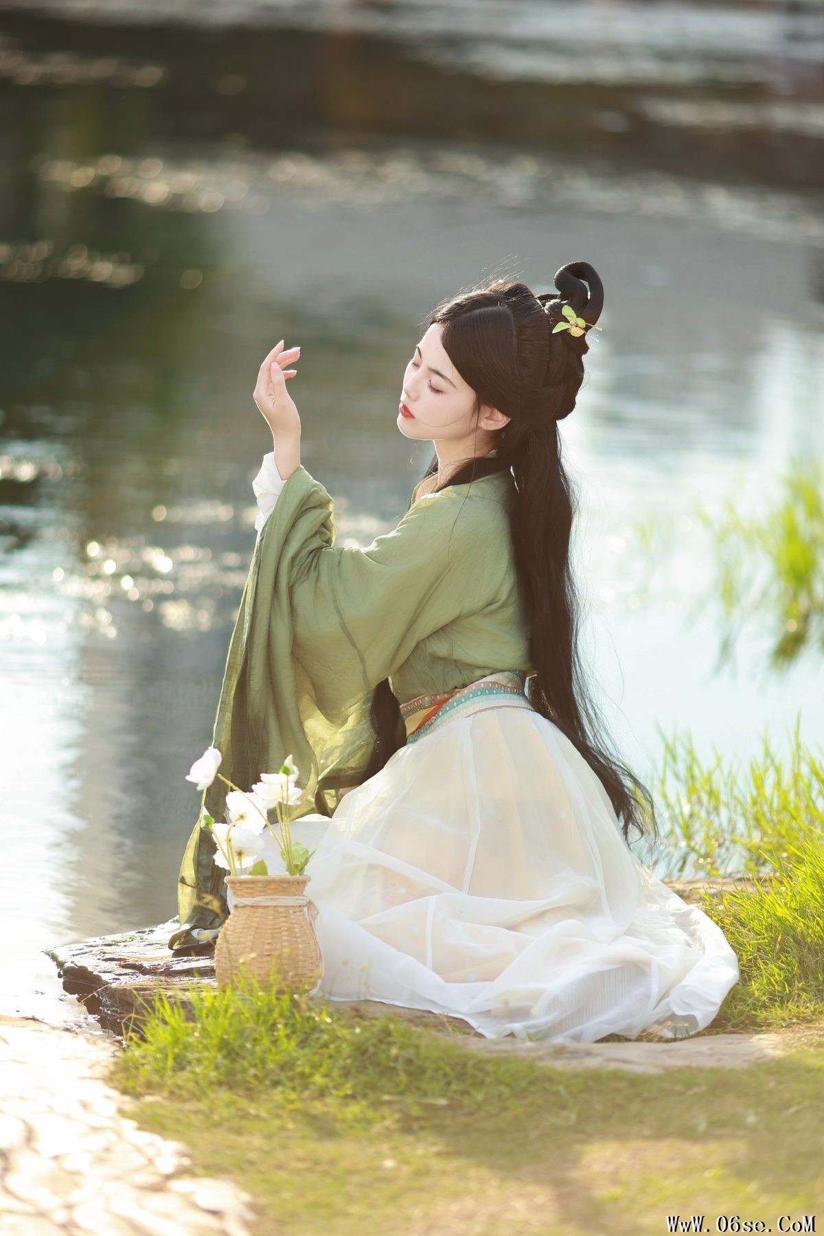 图片[23]-YiTuYu艺图语 Vol.5352 Yu Xiao Li Lili[46P]-六色网