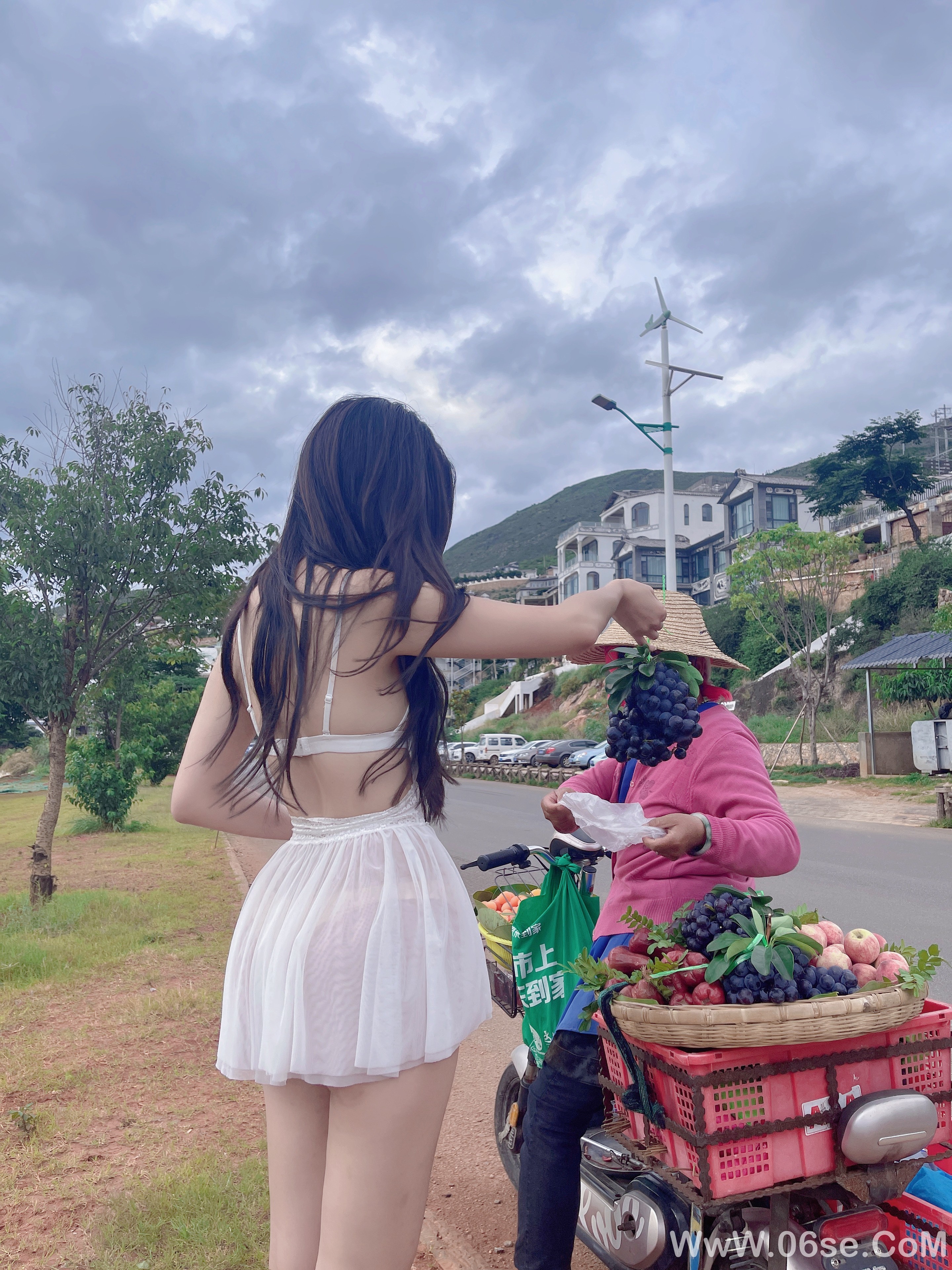 图片[16]-就是阿朱啊 – NO.048 撩开裙子[32P]-六色网