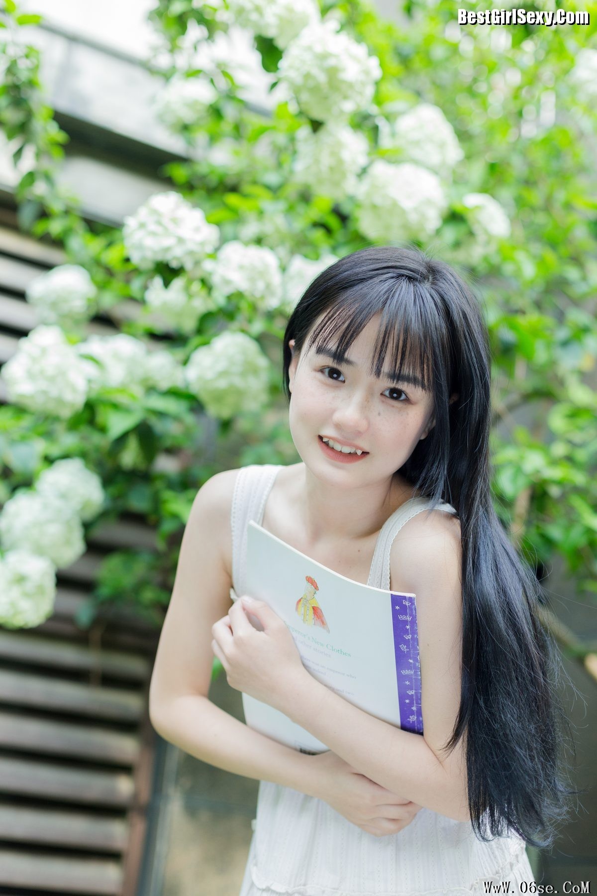 图片[9]-YiTuYu艺图语 Vol.4045 Xiao Yi Mei Mei Cute[31P]-六色网