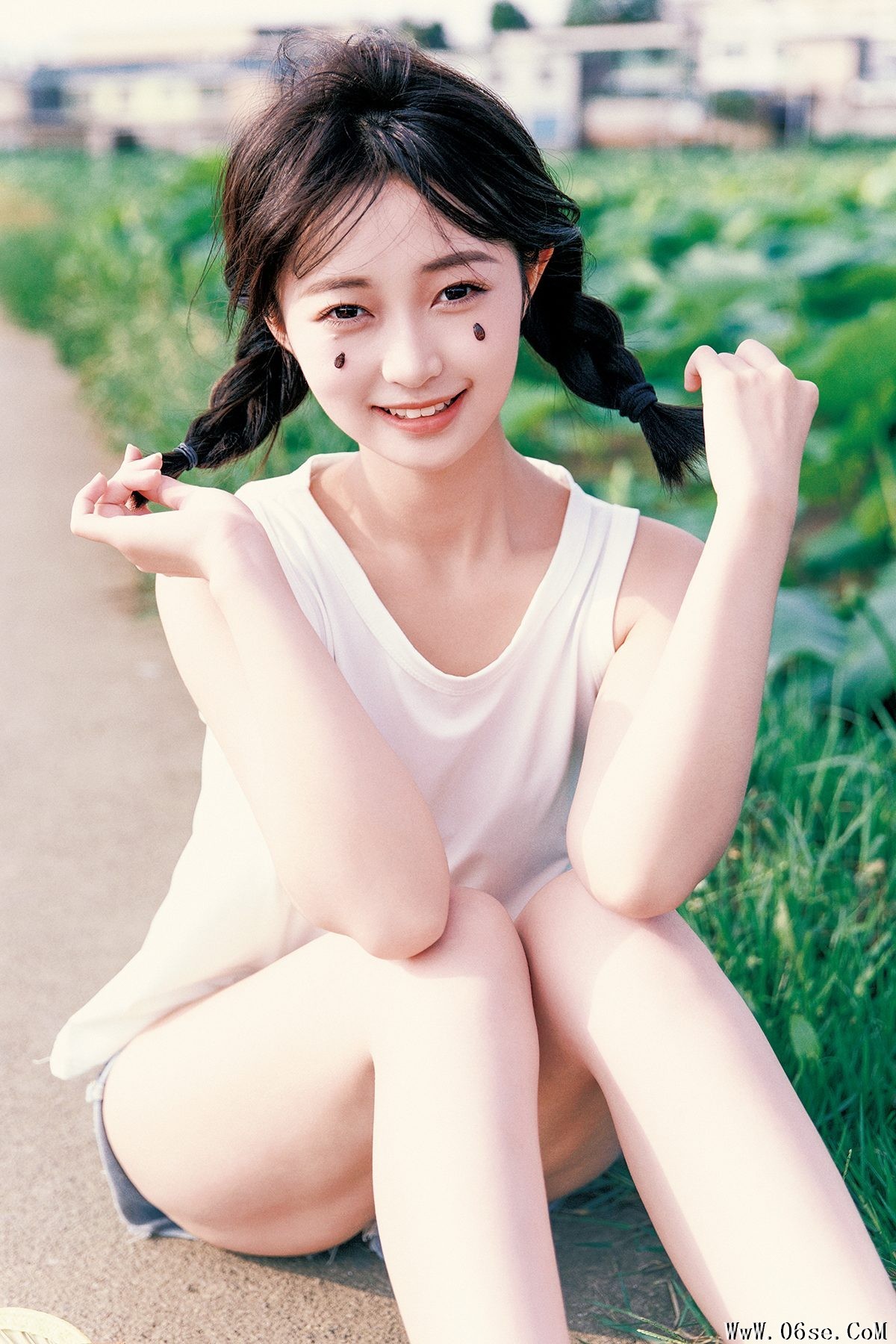 YiTuYu艺图语 Vol.4842 Bei Shang Xiao He Ma[47P]-六色网