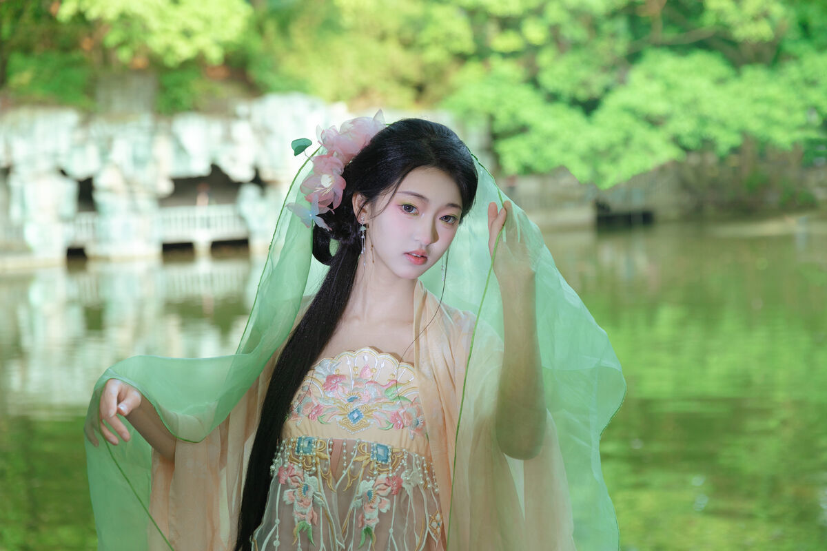 图片[14]-YiTuYu艺图语 Vol.7300 Leng Ku Wang Ye[25P]-六色网
